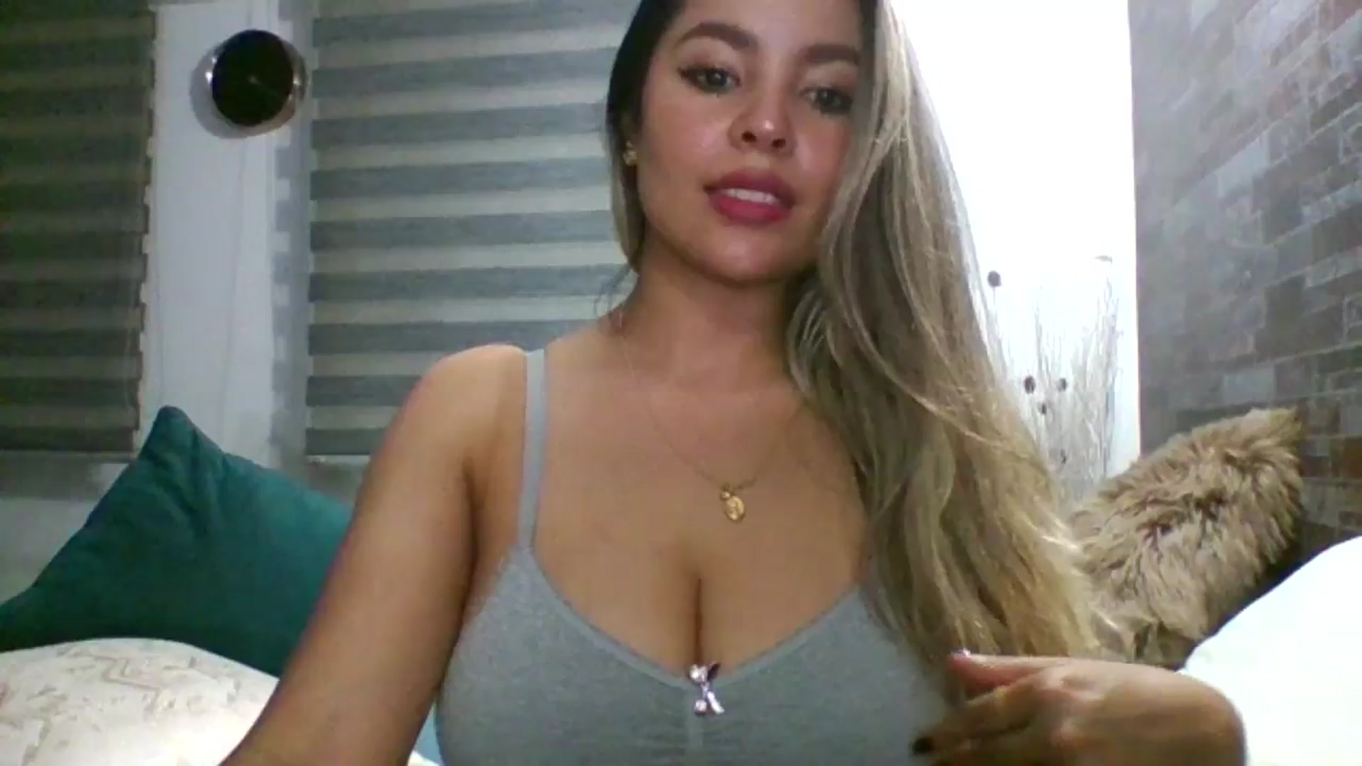 Gallery image thumbnail from Cristal_2018's myfreecams stream on, 09/26/2024, 24:57 image 4 of 20