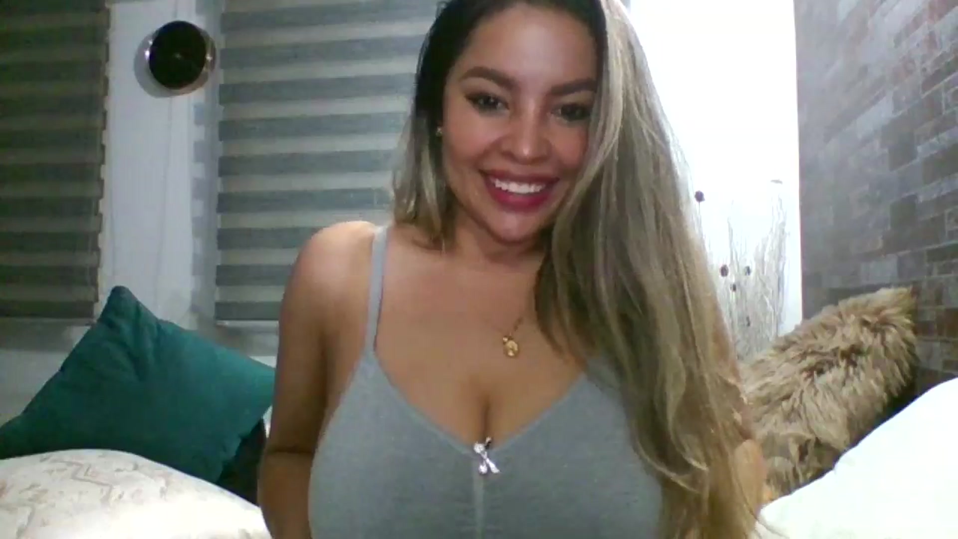 Gallery image thumbnail from Cristal_2018's myfreecams stream on, 09/26/2024, 24:57 image 10 of 20