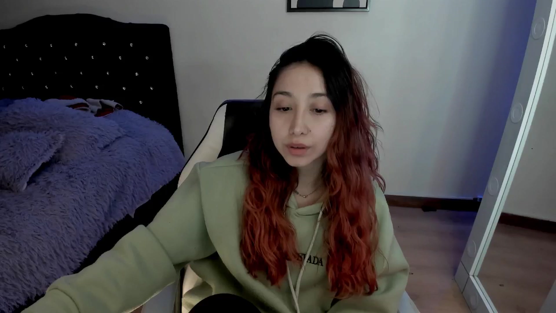 Gallery image thumbnail from Cristal_kat's myfreecams stream on, 10/29/2024, 07:23 image 3 of 20