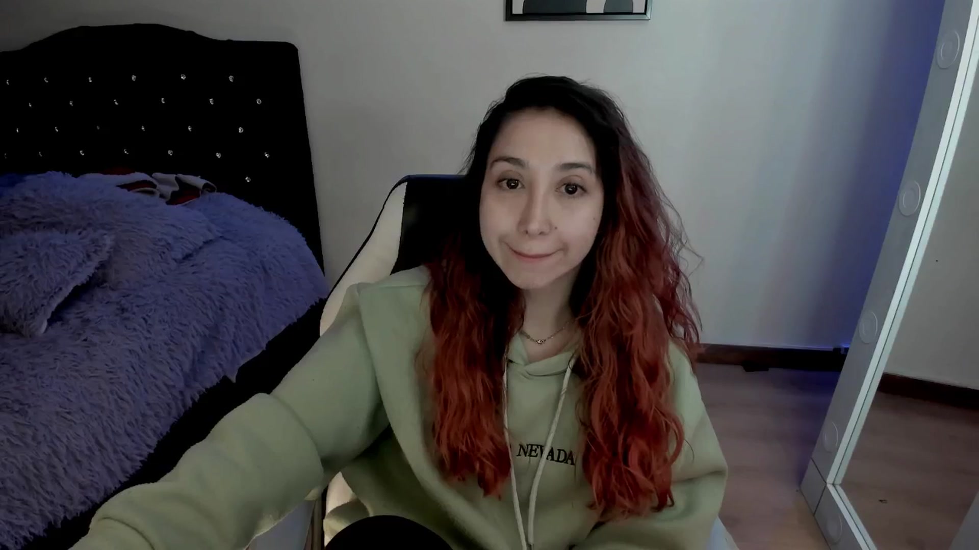 Gallery image thumbnail from Cristal_kat's myfreecams stream on, 10/29/2024, 07:23 image 4 of 20