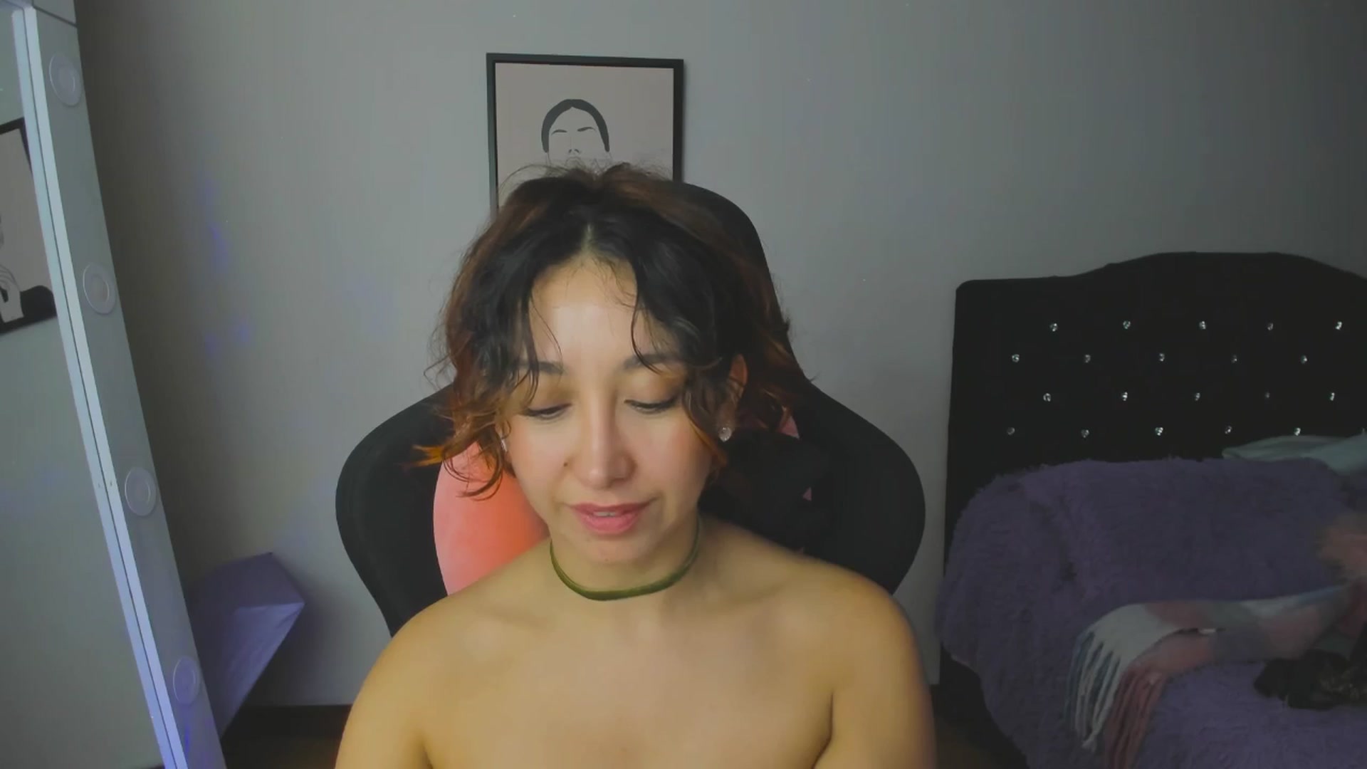 Gallery image thumbnail from Cristal_kat's myfreecams stream on, 12/17/2025, 06:55 image 20 of 20
