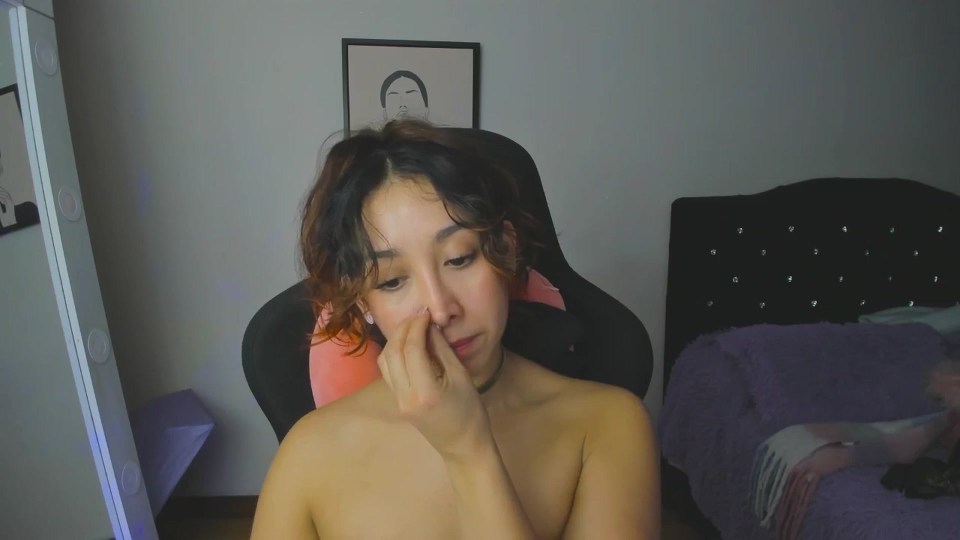 Gallery image thumbnail from Cristal_kat's myfreecams stream on, 12/17/2025, 06:55 image 19 of 20