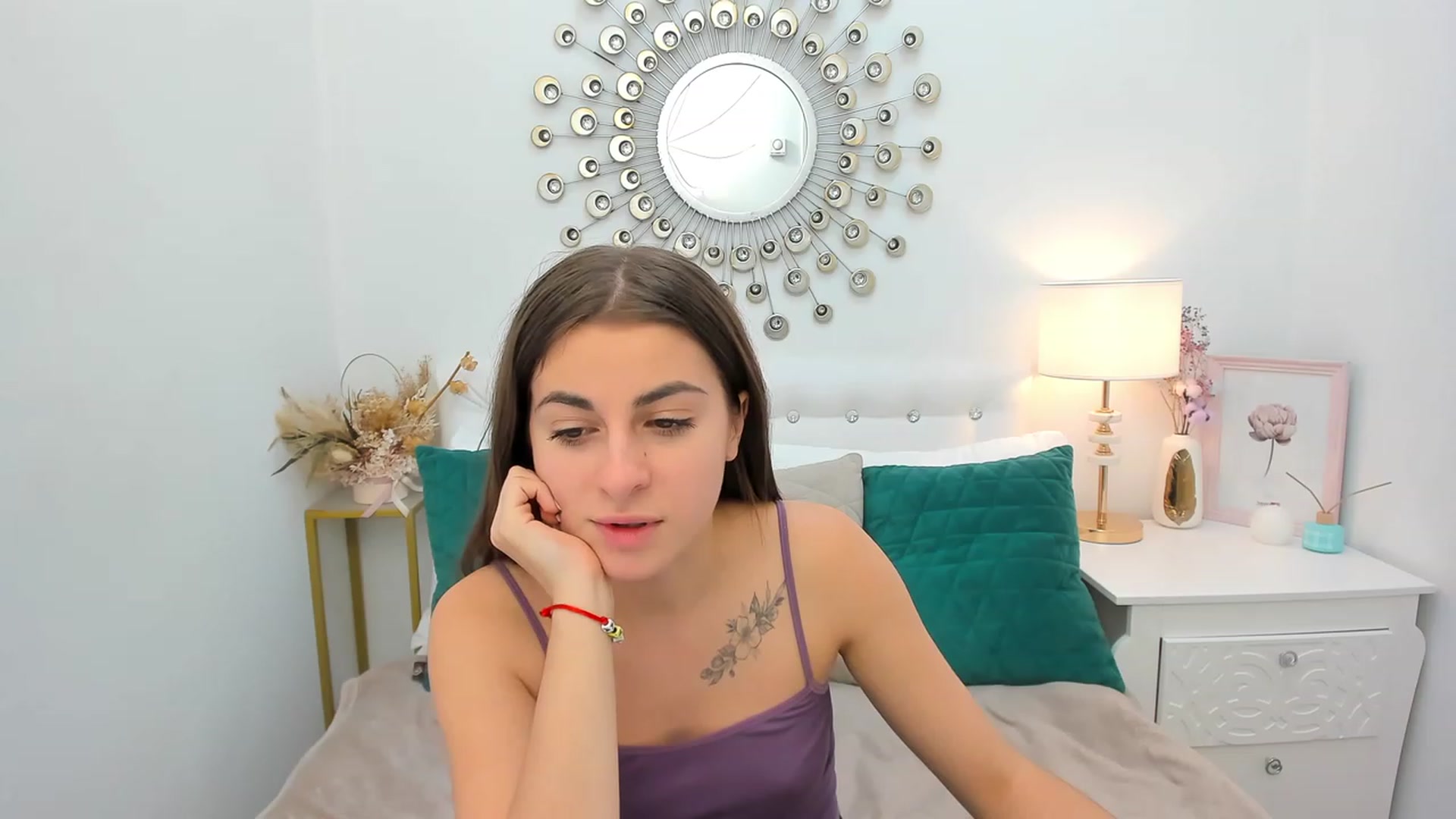 Gallery image thumbnail from CristiRose's myfreecams stream on, 11/14/2022, 18:28 image 17 of 20
