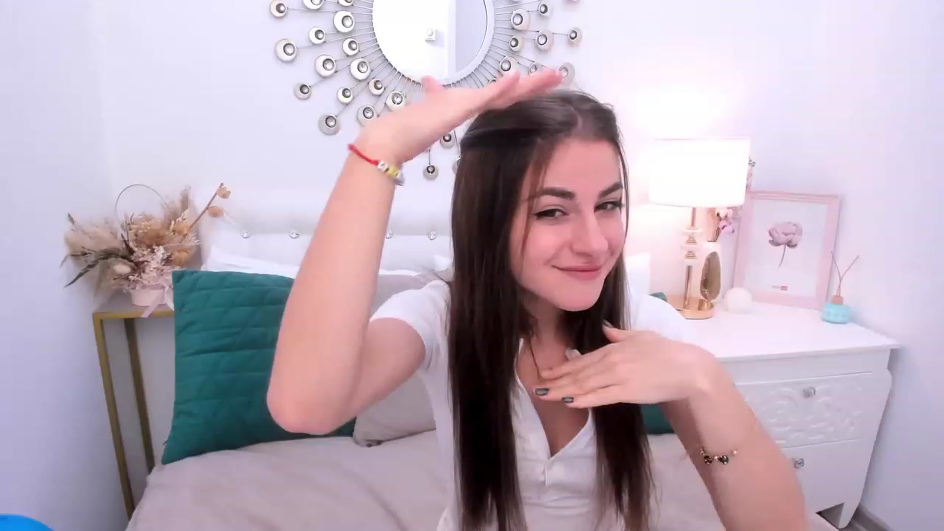 Gallery image thumbnail from CristiRose's myfreecams stream on, 11/22/2022, 18:30 image 8 of 20
