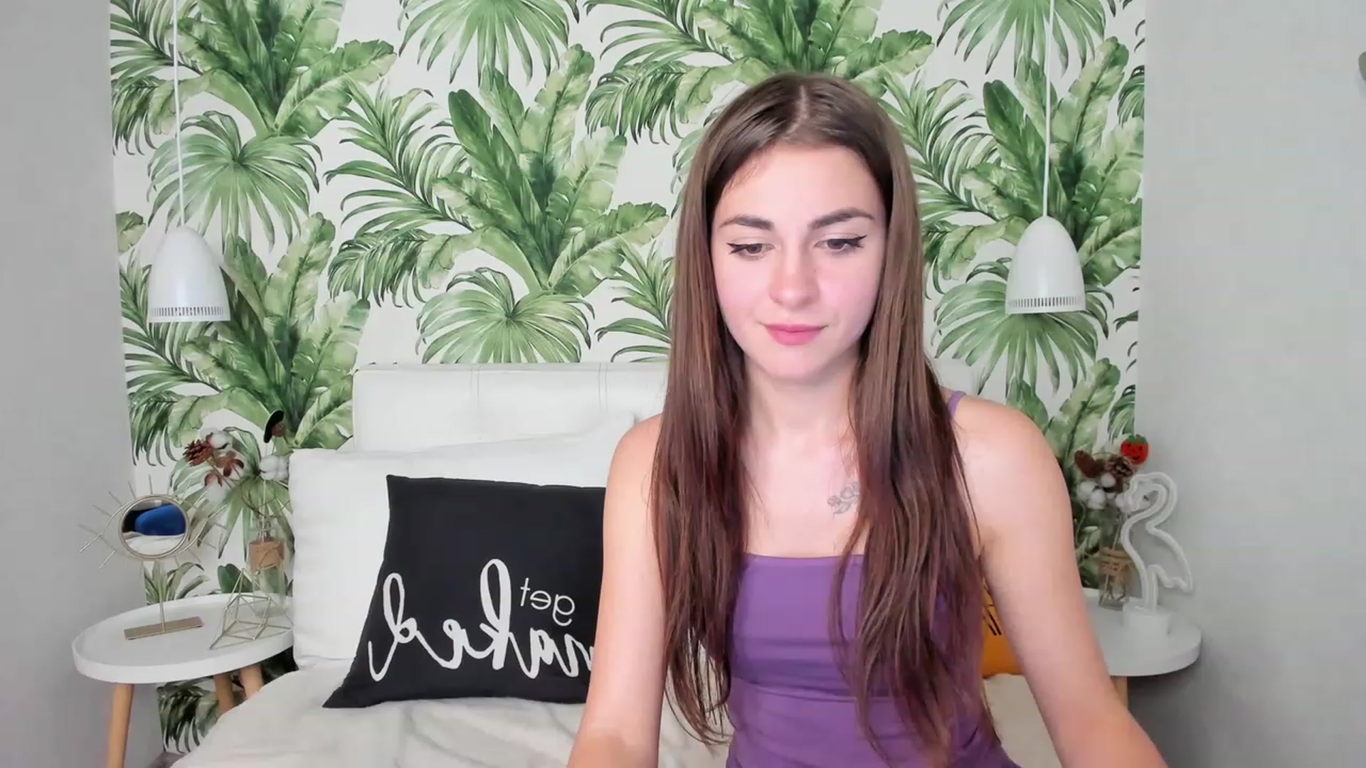 Gallery image thumbnail from CristiRose's myfreecams stream on, 11/24/2022, 17:23 image 10 of 20