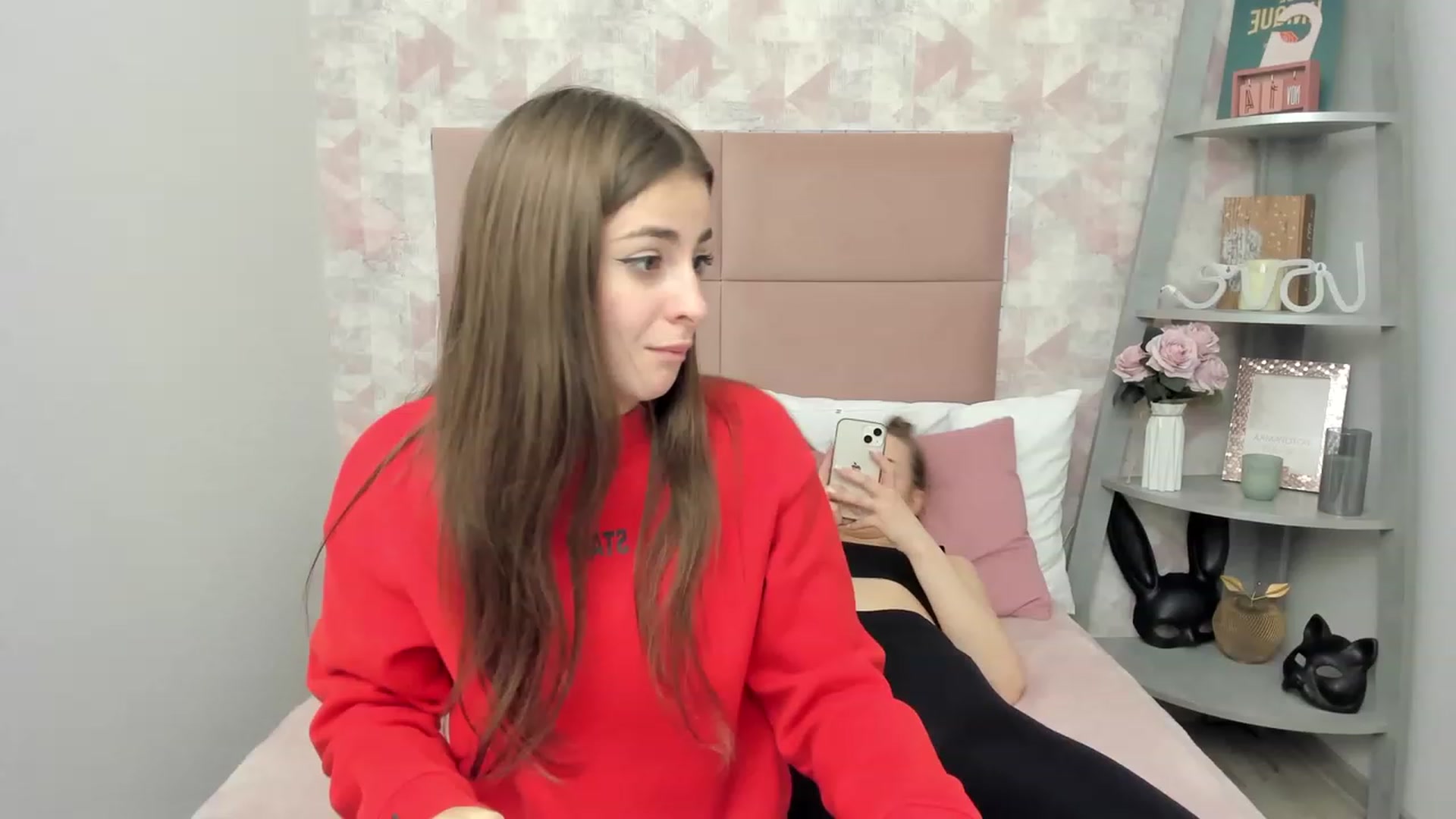 Gallery image thumbnail from CristiRose's myfreecams stream on, 11/24/2022, 18:01 image 14 of 20
