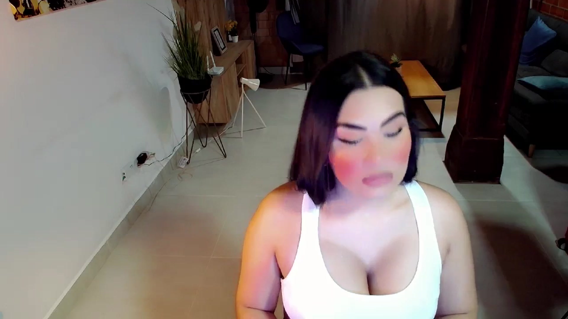Gallery image thumbnail from CristinMiller's myfreecams stream on, 12/25/2023, 02:49 image 14 of 20