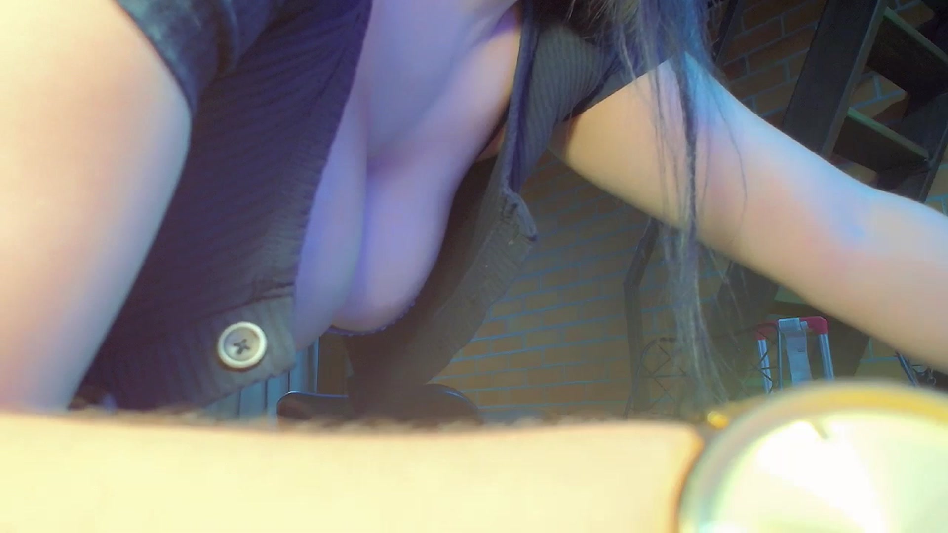 Gallery image thumbnail from CristinMiller's myfreecams stream on, 12/26/2023, 07:14 image 18 of 20