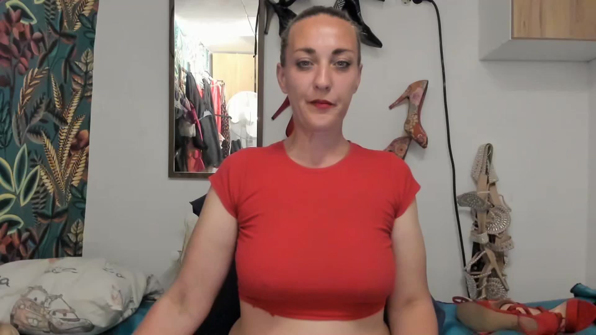 Gallery image thumbnail from Cristina79's myfreecams stream on, 04/27/2025, 11:36 image 1 of 20