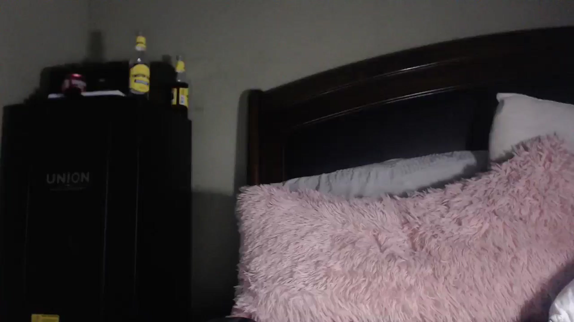 Gallery image thumbnail from Cristinagb's myfreecams stream on, 02/10/2025, 08:39 image 12 of 20