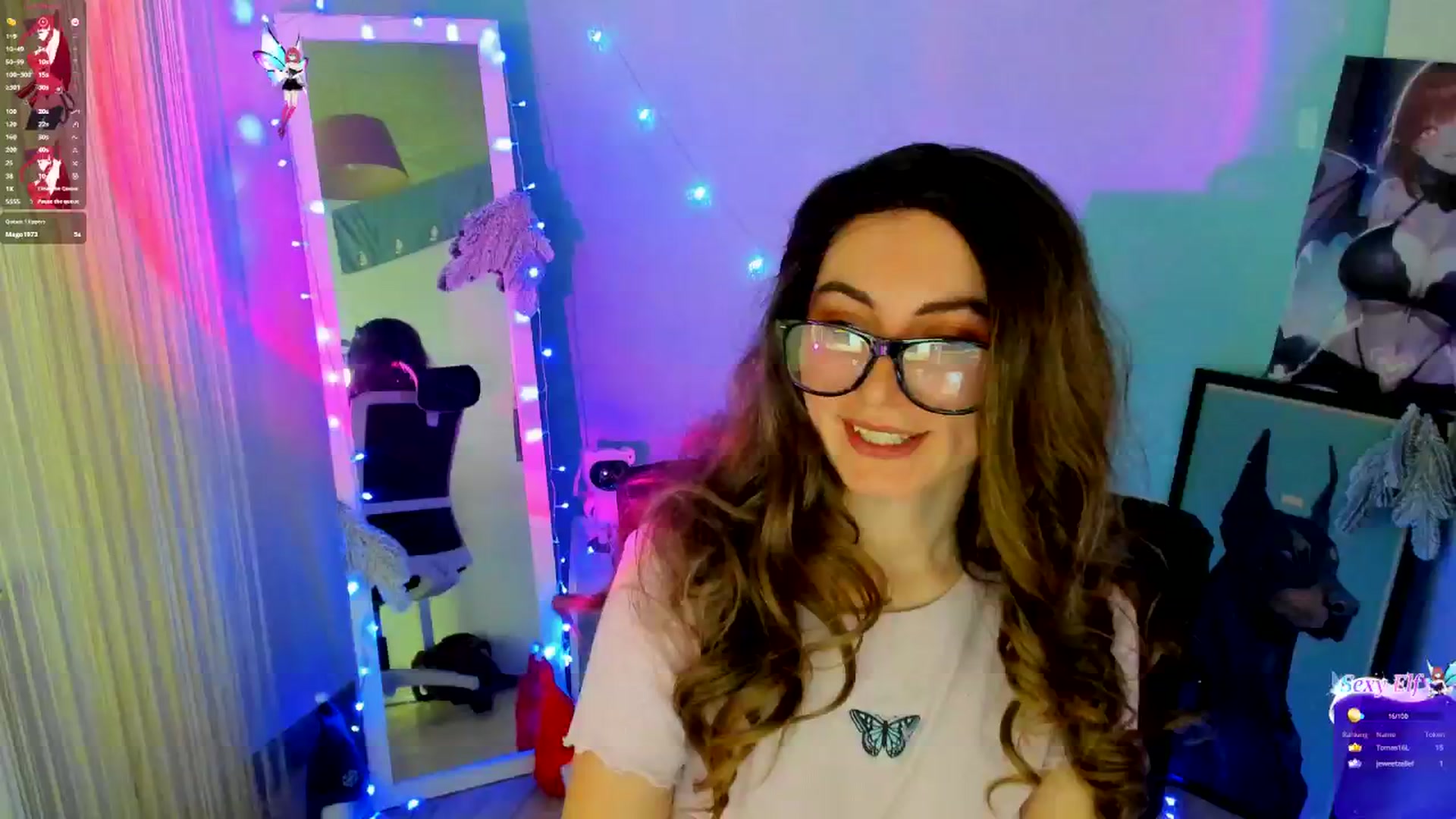 Gallery image thumbnail from Cruella_Black's myfreecams stream on, 12/25/2024, 09:11 image 9 of 20