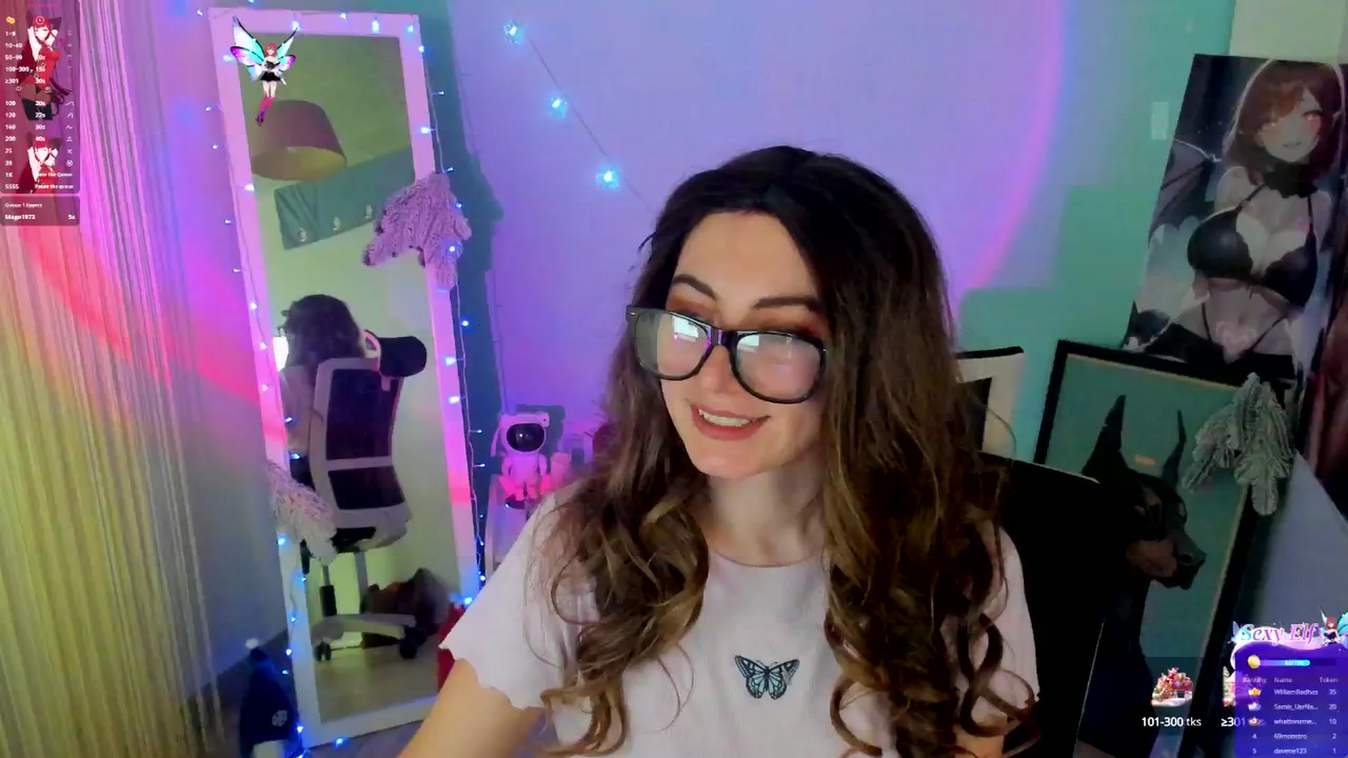 Gallery image thumbnail from Cruella_Black's myfreecams stream on, 12/25/2024, 10:55 image 6 of 20