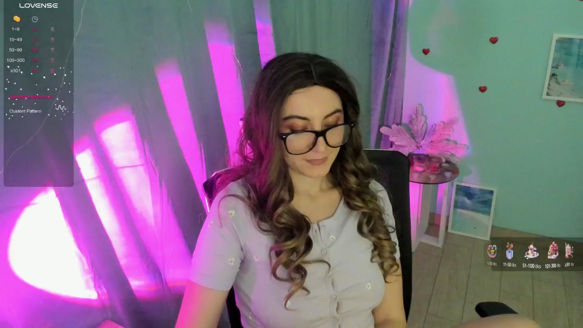 Gallery image thumbnail from Cruella_Black's myfreecams stream on, 12/30/2024, 14:49 image 4 of 20