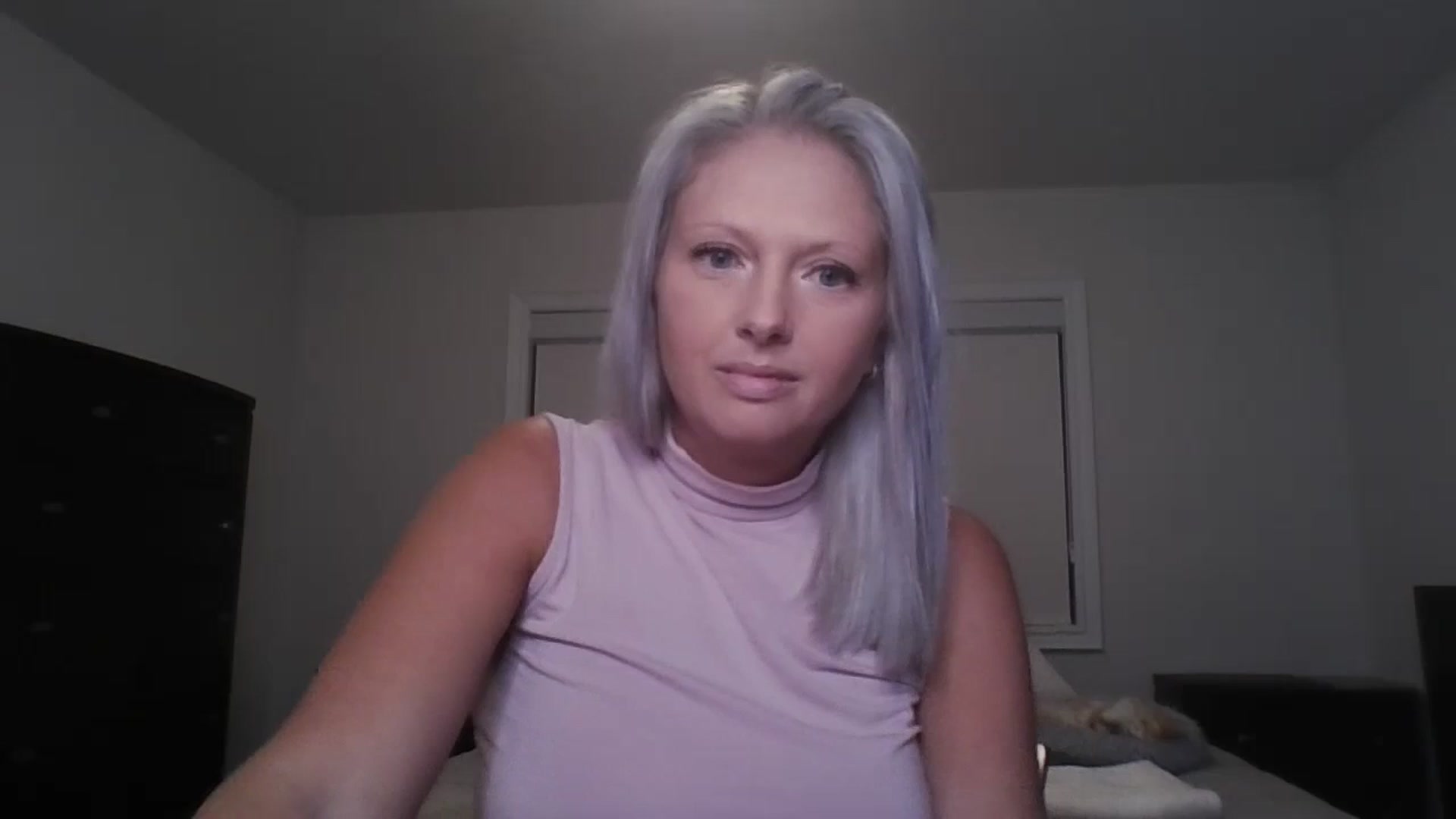 Gallery image thumbnail from Crystaaal's myfreecams stream on, 08/21/2024, 03:34 image 4 of 20