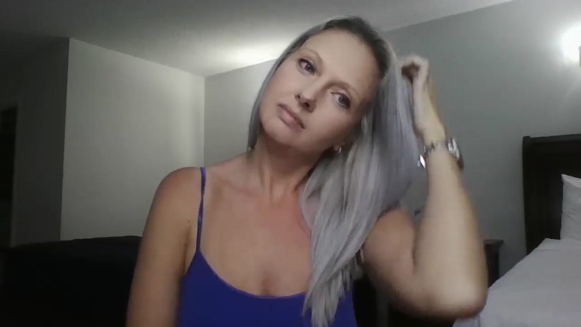 Gallery image thumbnail from Crystaaal's myfreecams stream on, 12/29/2025, 01:49 image 7 of 20