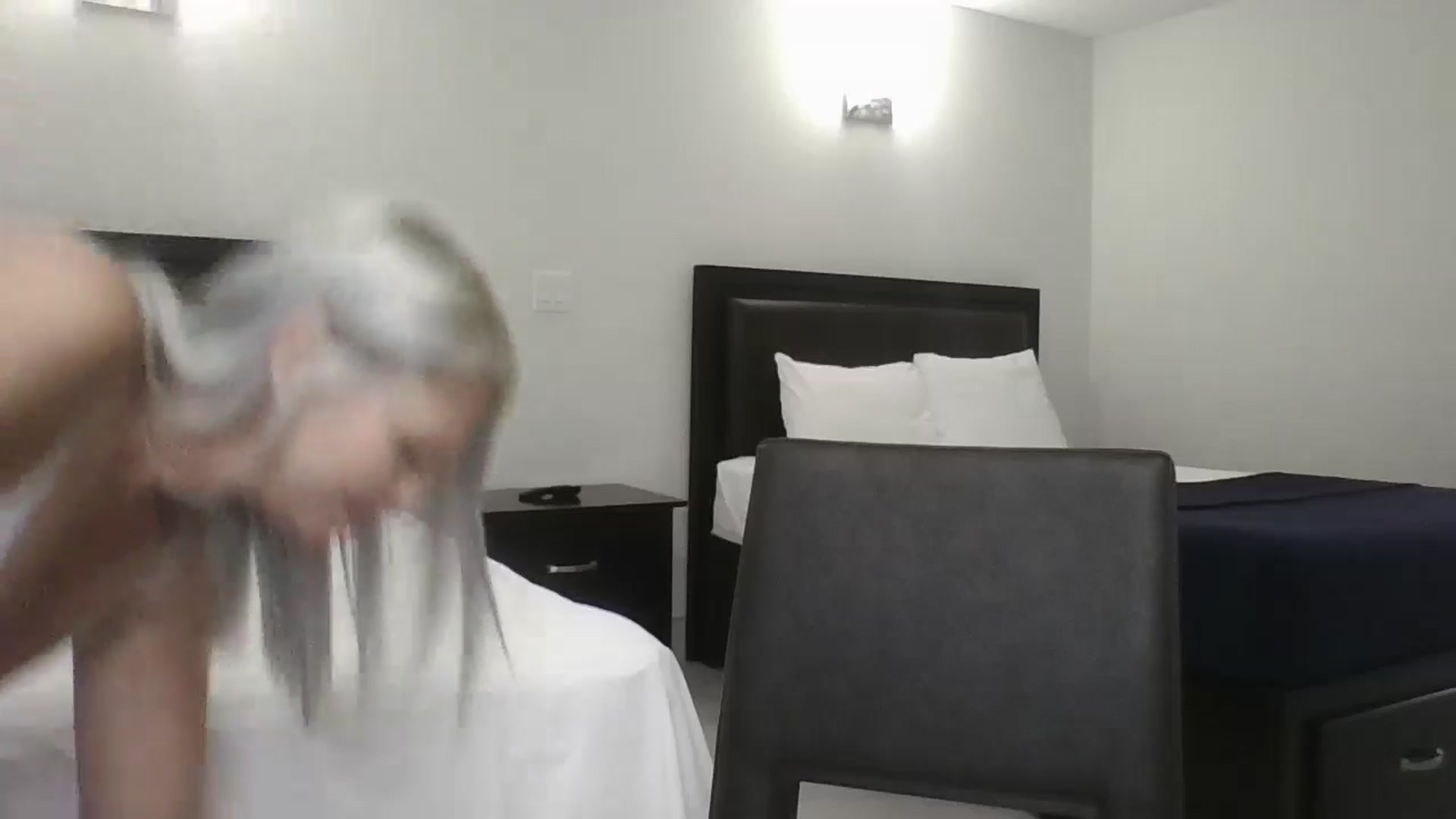 Gallery image thumbnail from Crystaaal's myfreecams stream on, 01/05/2026, 03:32 image 5 of 20