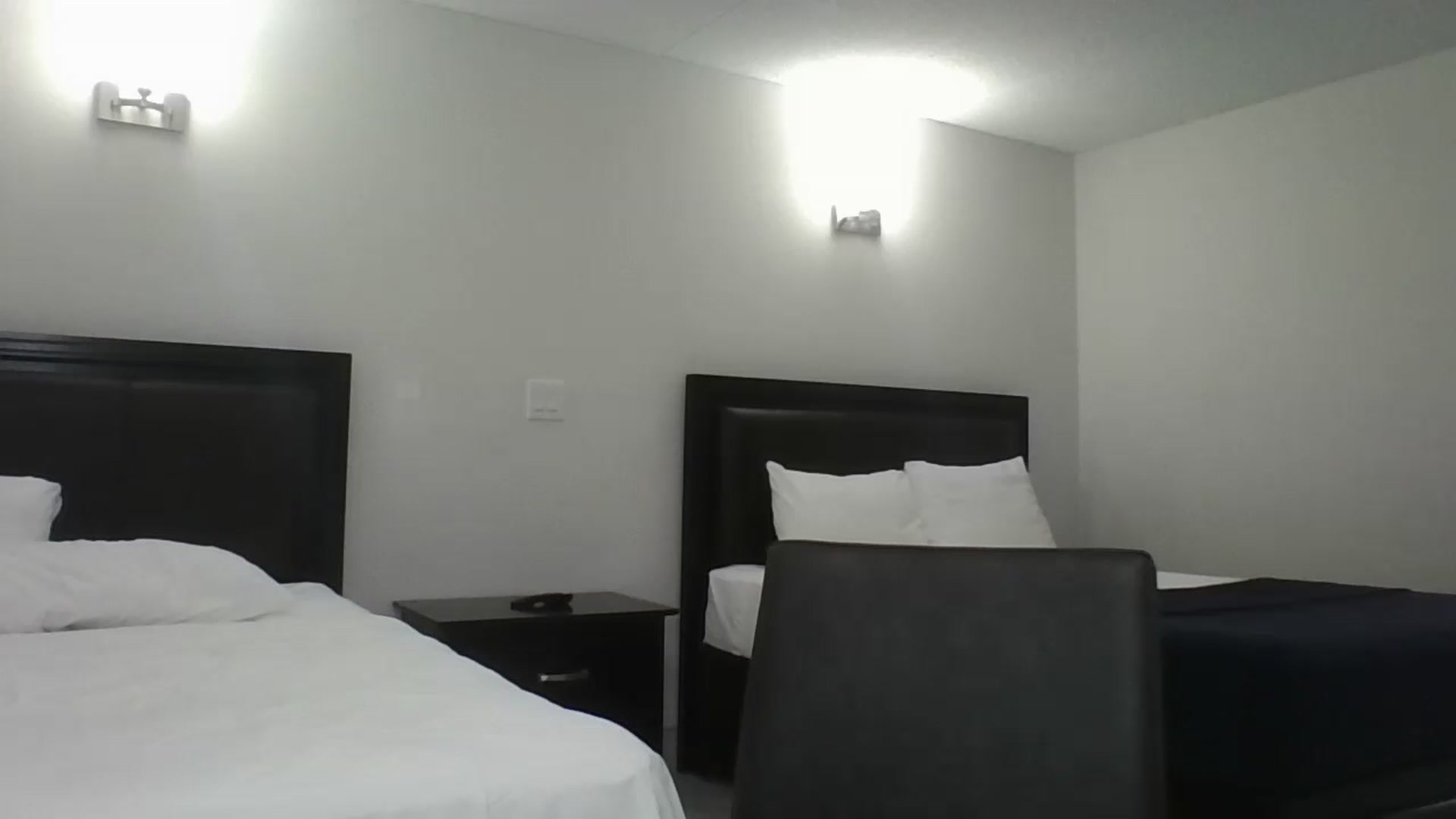 Gallery image thumbnail from Crystaaal's myfreecams stream on, 01/05/2026, 03:32 image 10 of 20