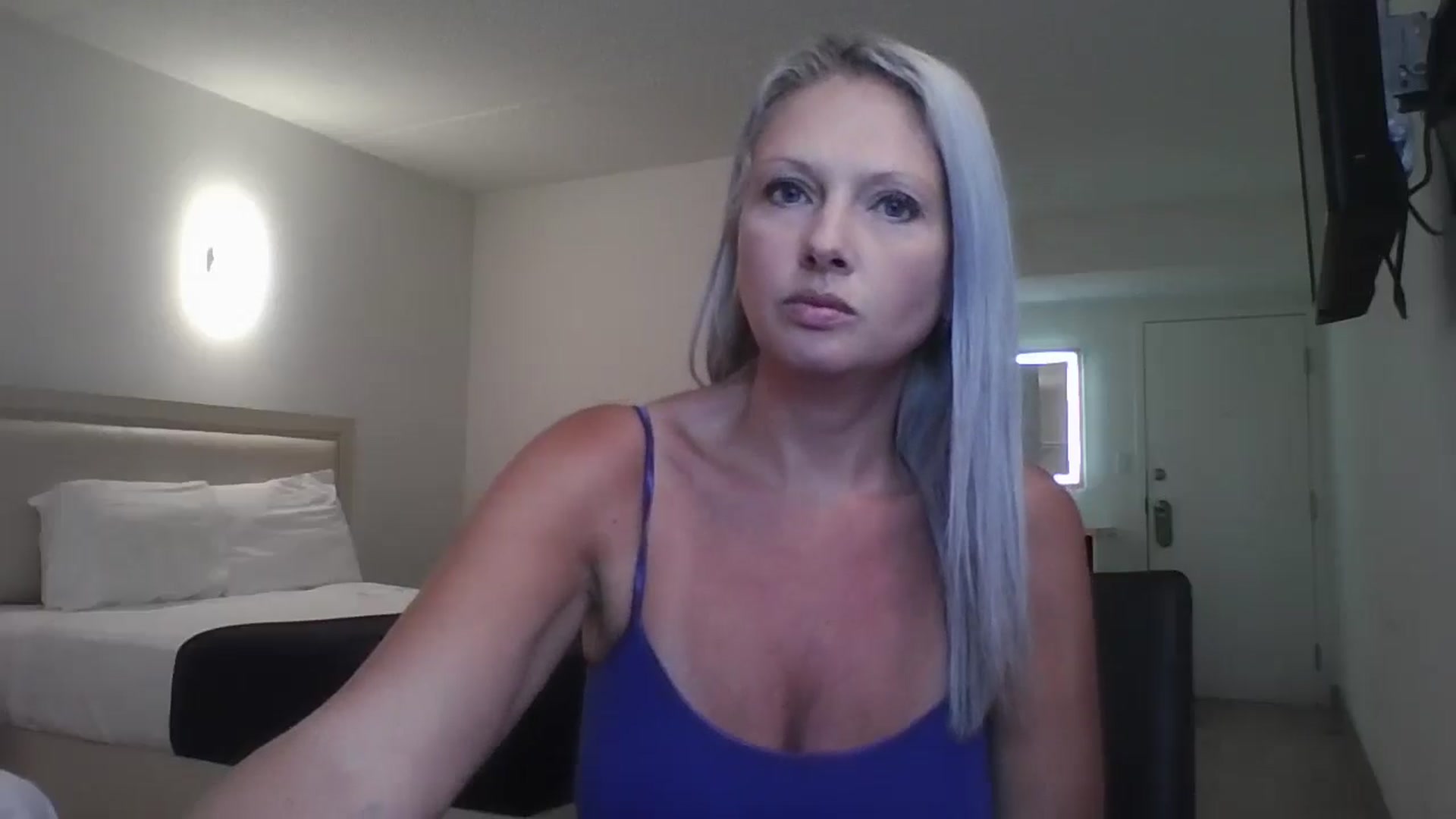 Gallery image thumbnail from Crystaaal's myfreecams stream on, 02/05/2026, 18:58 image 7 of 20