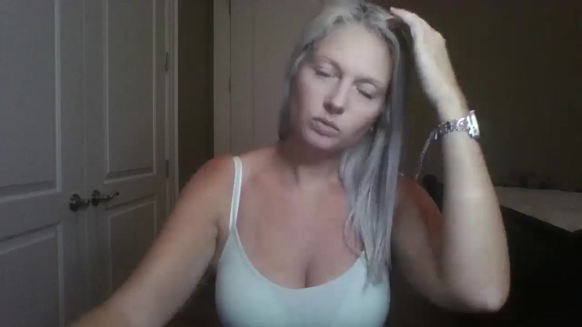 Gallery image thumbnail from Crystaaal's myfreecams stream on, 02/22/2026, 22:59 image 12 of 20