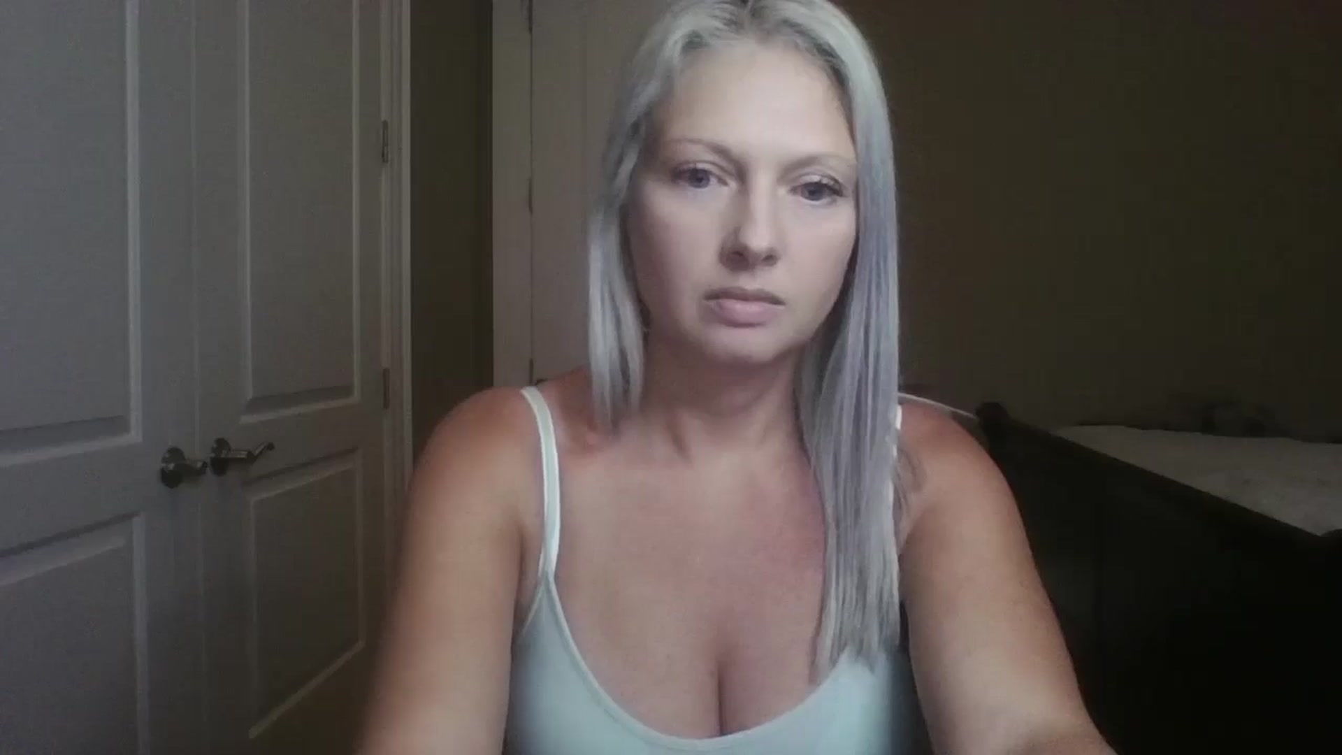 Gallery image thumbnail from Crystaaal's myfreecams stream on, 02/22/2026, 22:59 image 8 of 20