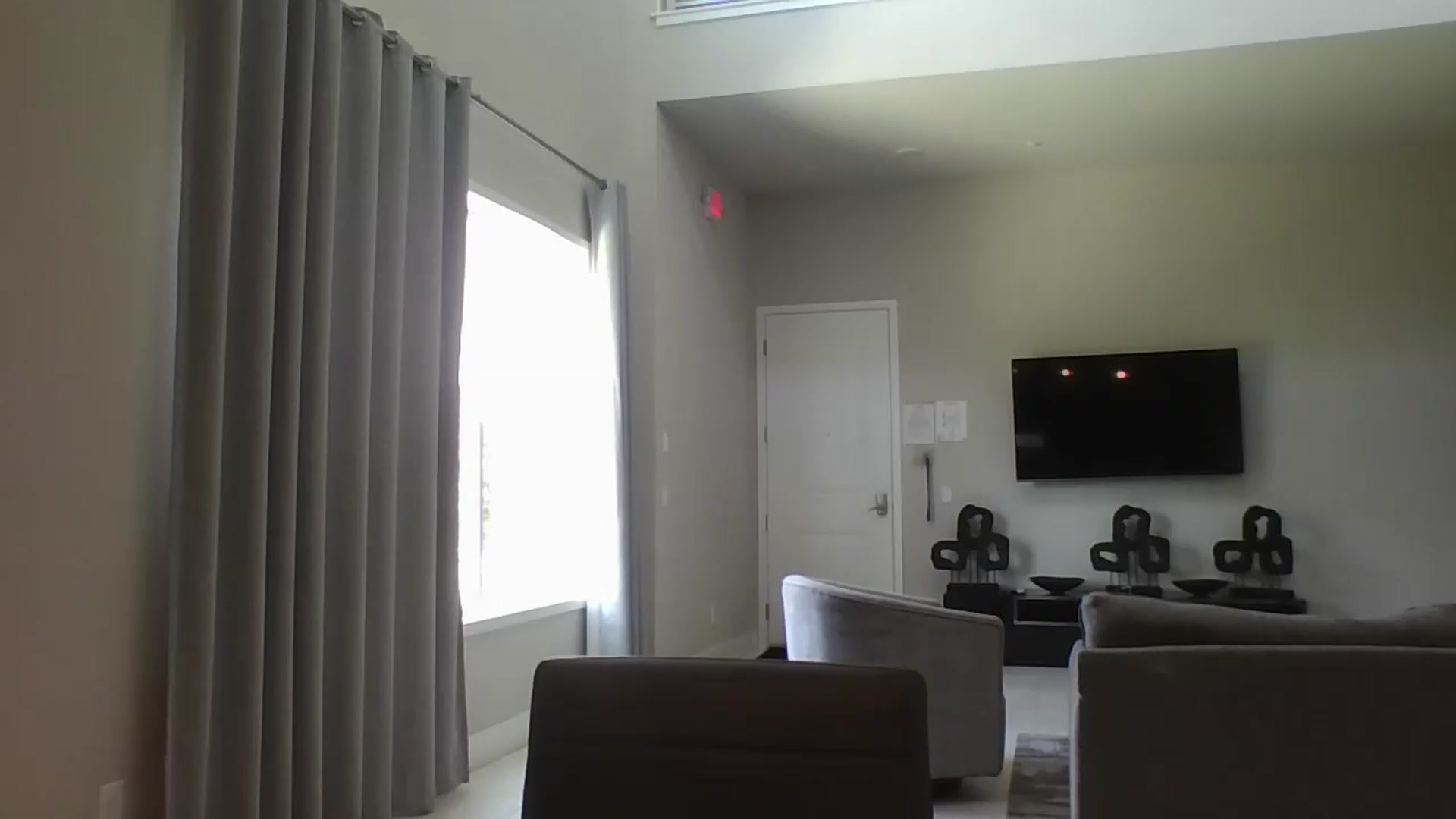 Gallery image thumbnail from Crystaaal's myfreecams stream on, 05/15/2026, 20:12 image 15 of 20