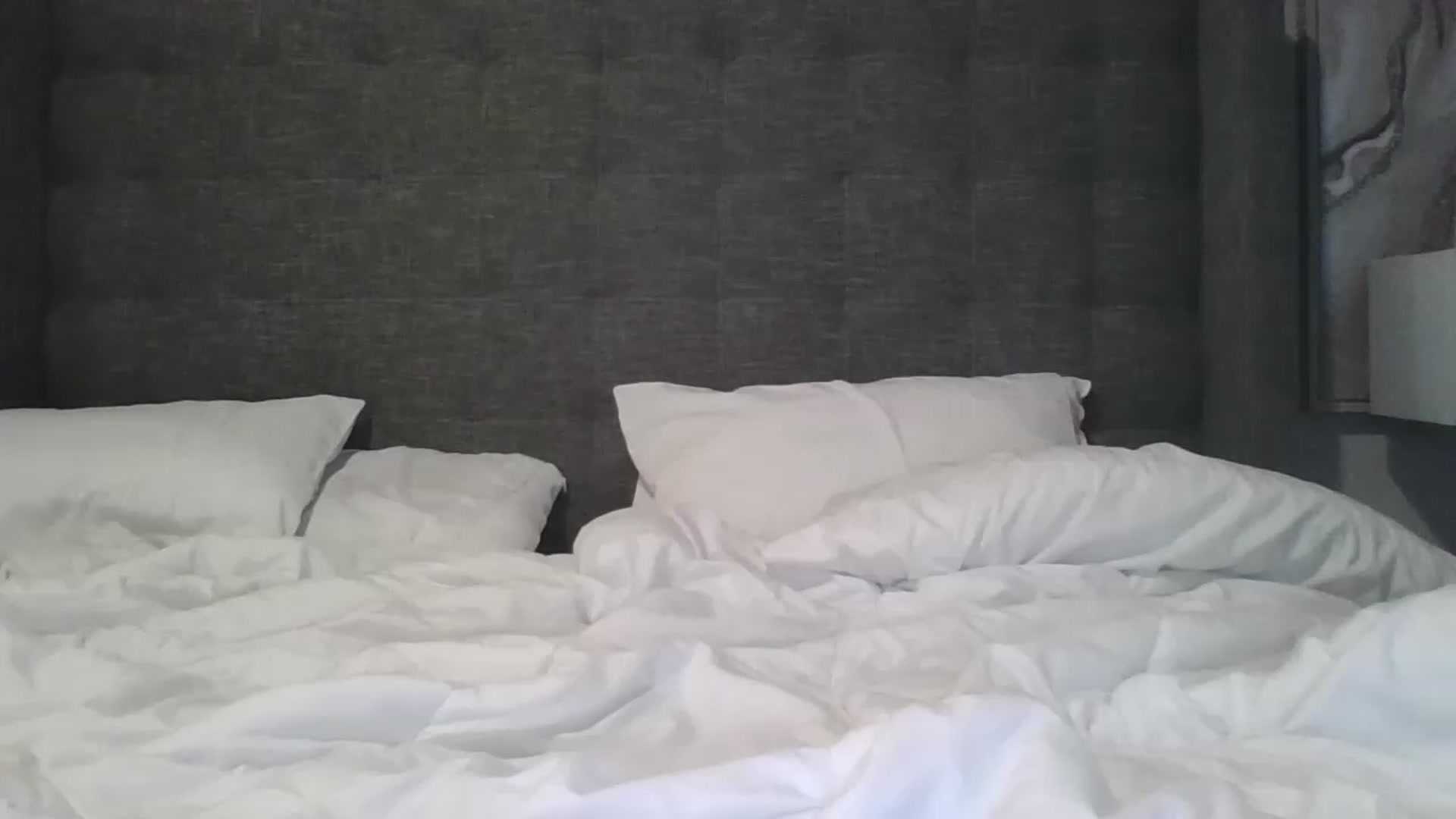 Gallery image thumbnail from Crystaaal's myfreecams stream on, 05/28/2026, 12:48 image 3 of 20