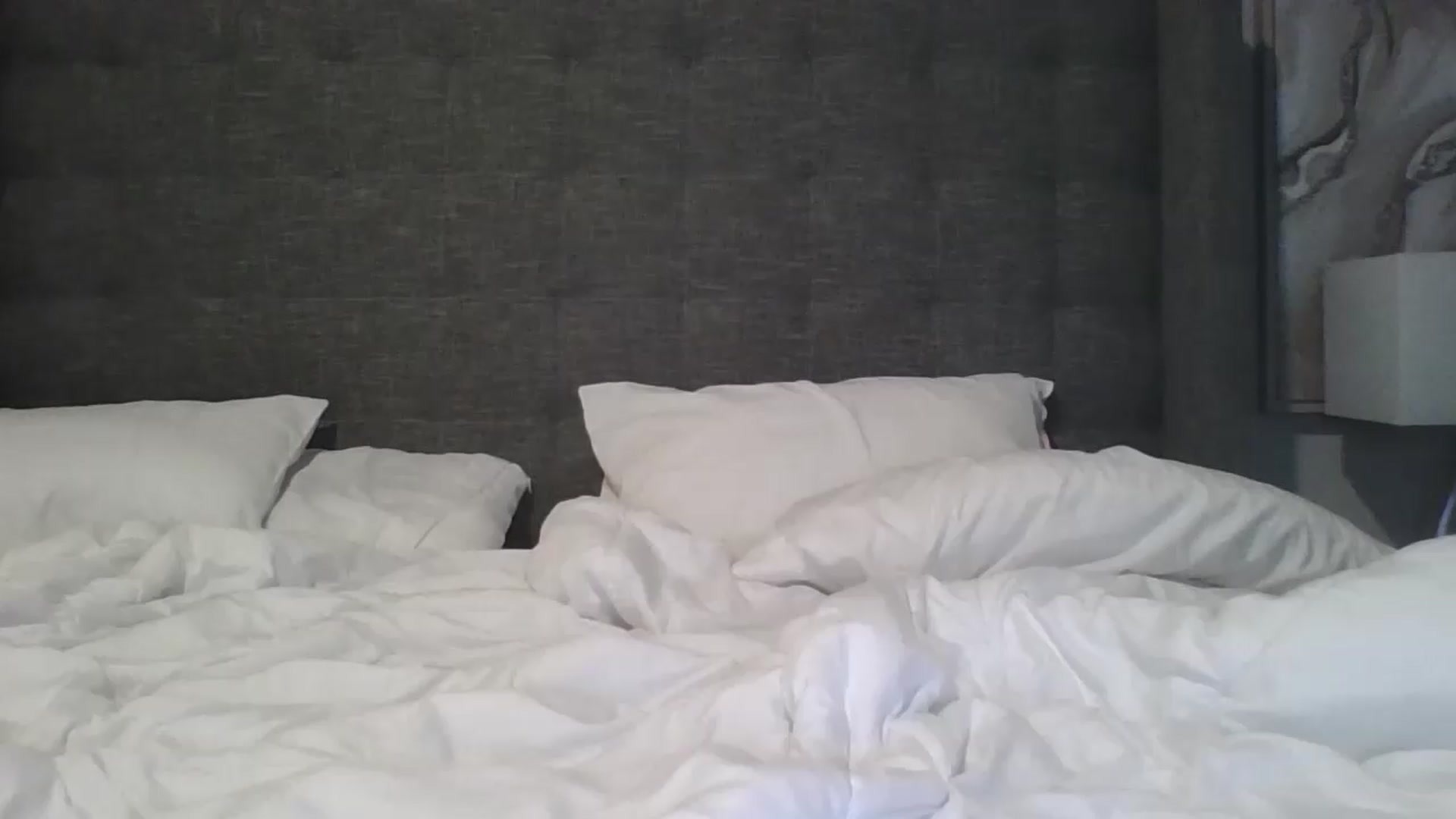 Gallery image thumbnail from Crystaaal's myfreecams stream on, 05/28/2026, 12:48 image 7 of 20