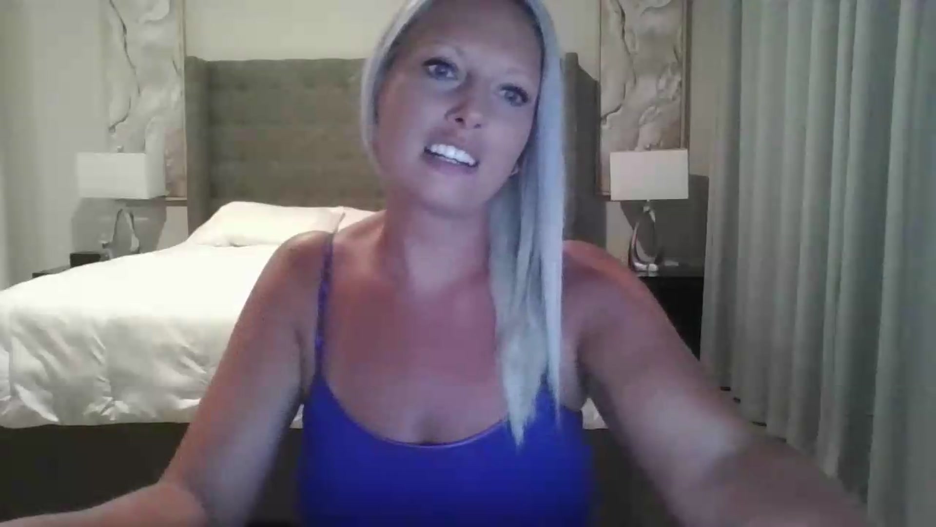 Gallery image thumbnail from Crystaaal's myfreecams stream on, 06/02/2026, 02:26 image 7 of 20