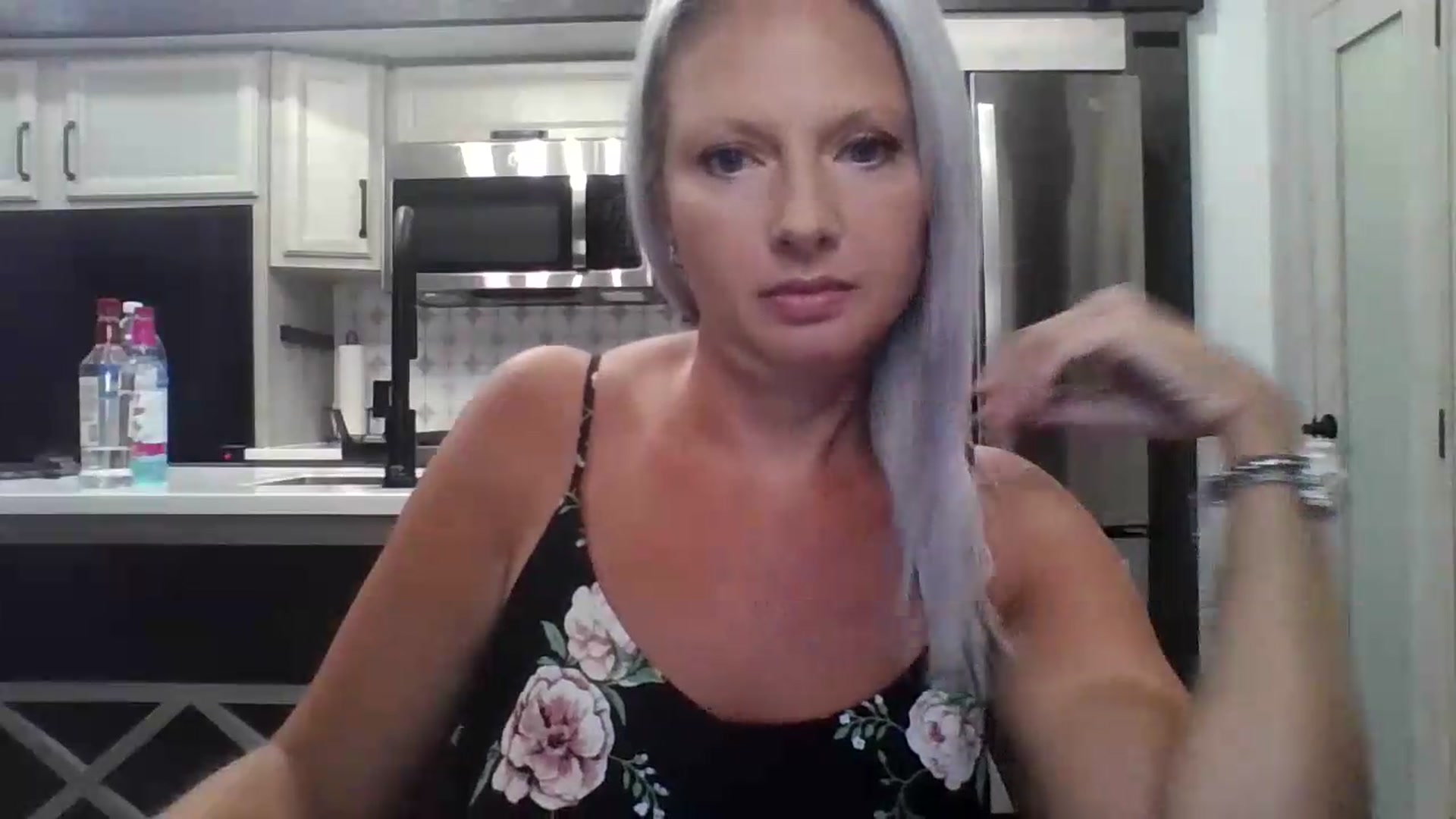 Gallery image thumbnail from Crystaaal's myfreecams stream on, 07/21/2026, 03:07 image 16 of 20
