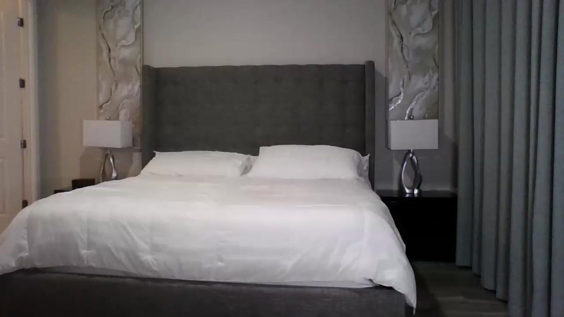 Gallery image thumbnail from Crystaaal's myfreecams stream on, 08/13/2026, 02:28 image 16 of 20