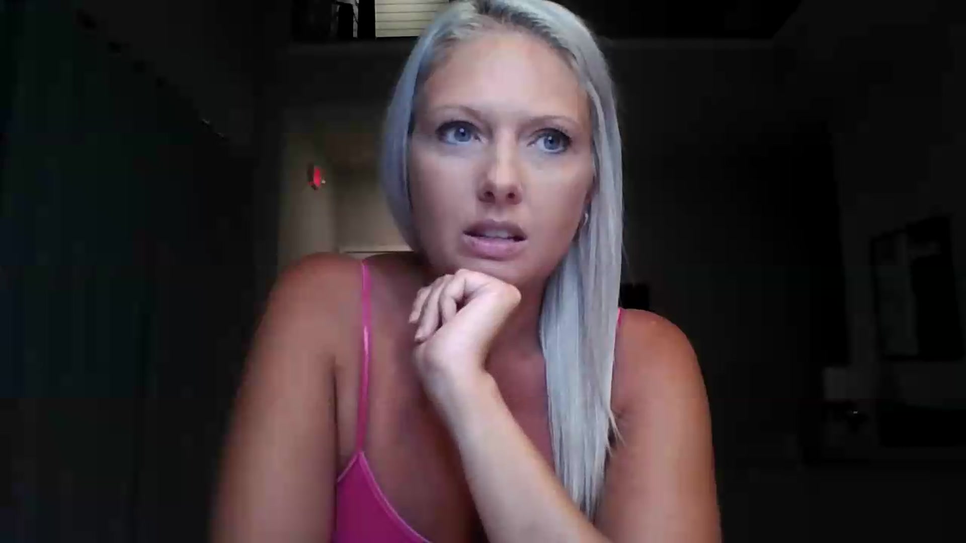 Gallery image thumbnail from Crystaaal's myfreecams stream on, 08/13/2026, 02:28 image 7 of 20