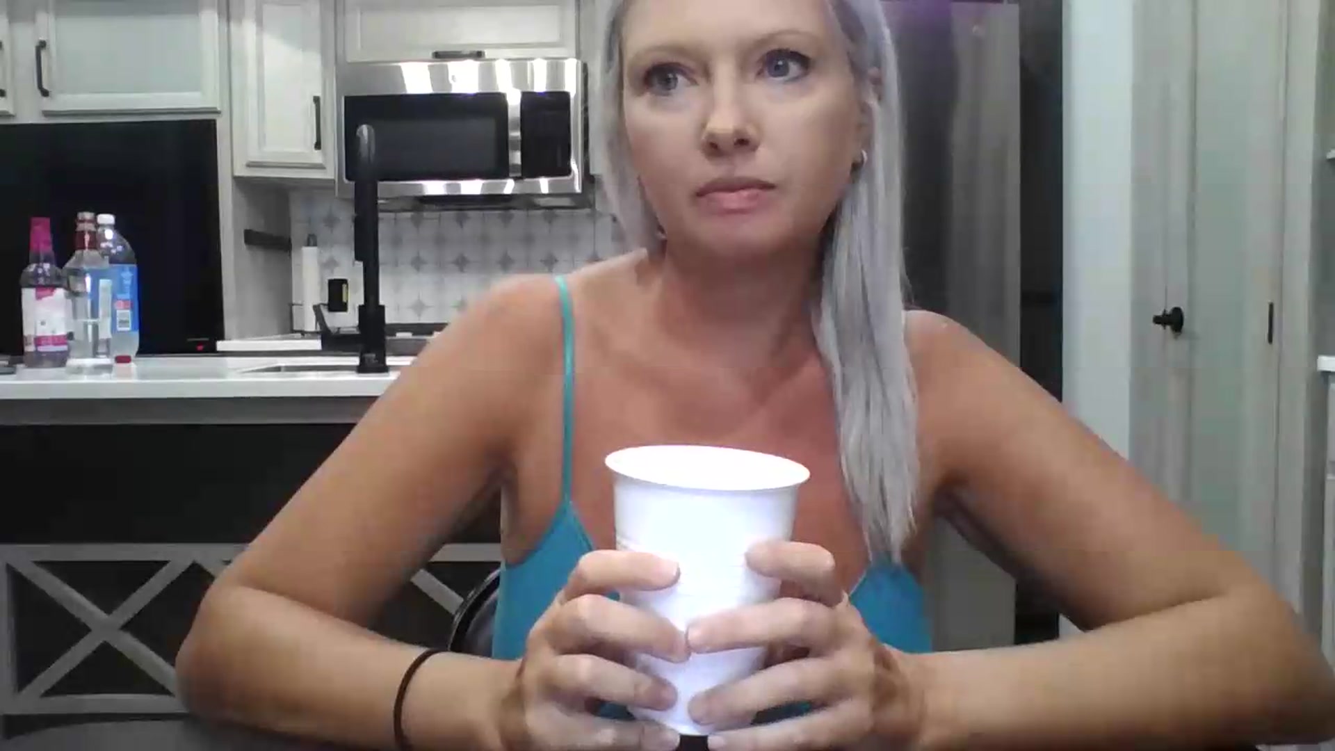 Gallery image thumbnail from Crystaaal's myfreecams stream on, 08/31/2026, 02:56 image 11 of 20