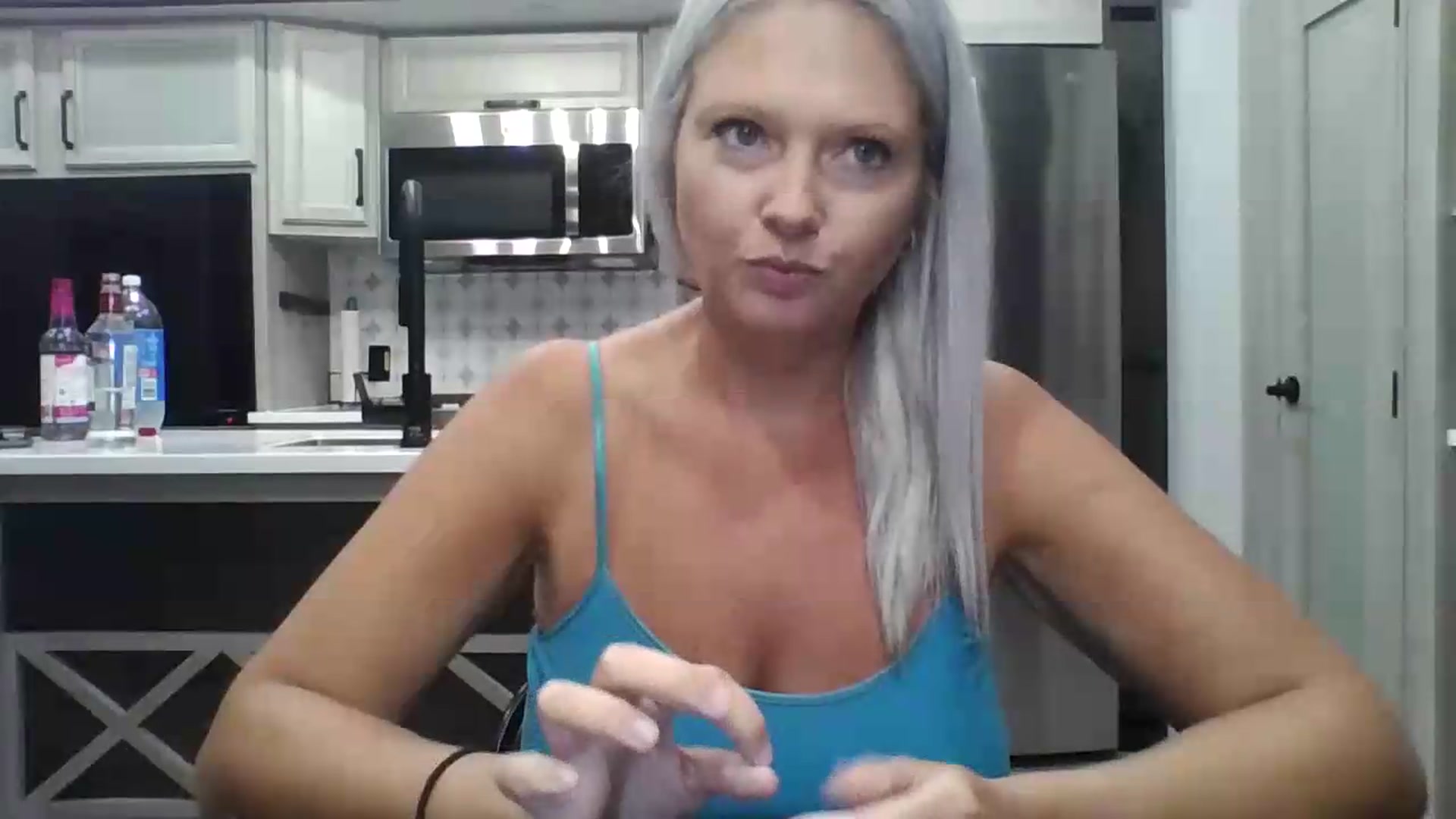 Gallery image thumbnail from Crystaaal's myfreecams stream on, 08/31/2026, 02:56 image 5 of 20