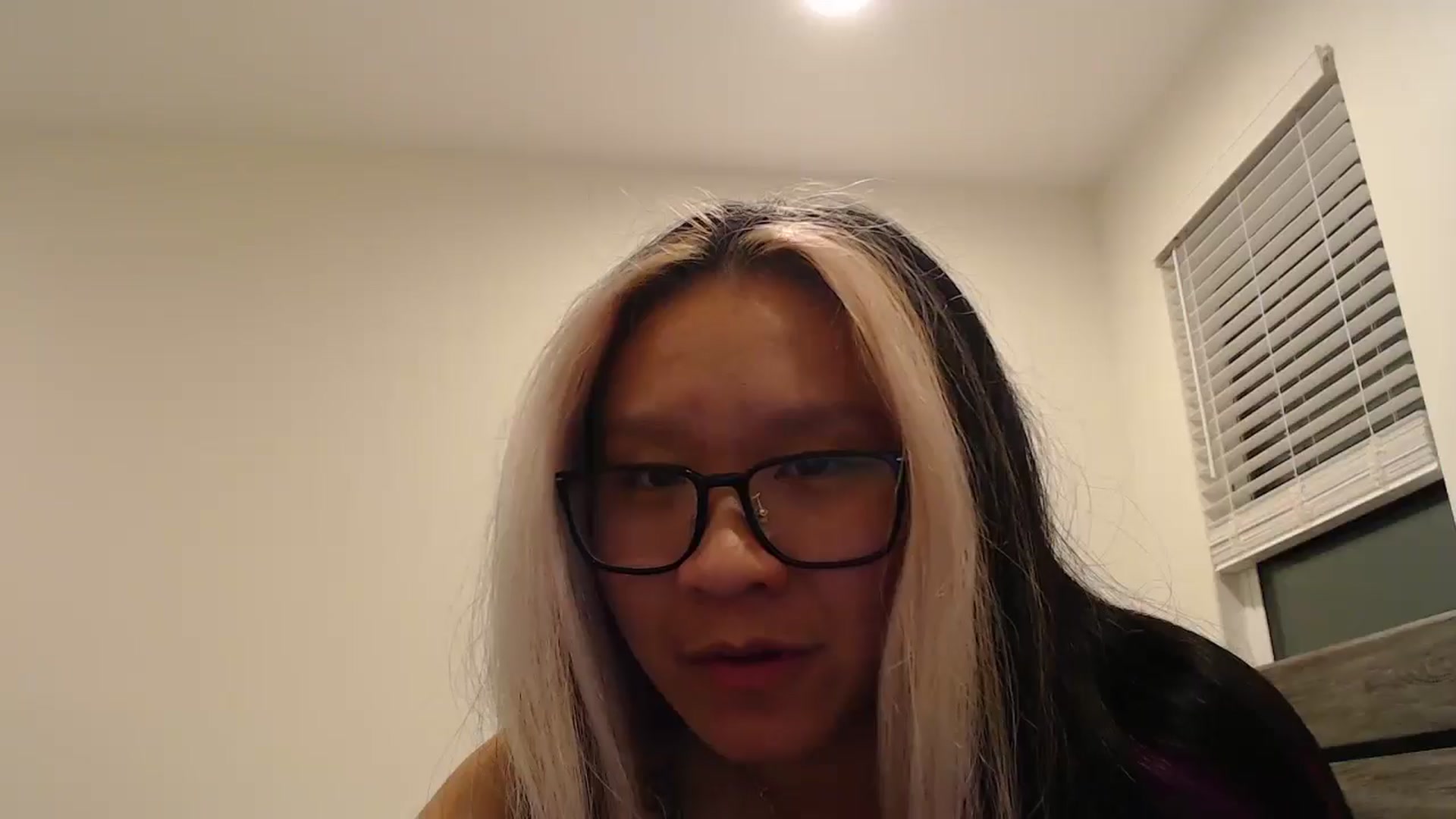 Gallery image thumbnail from CrystalCakes's myfreecams stream on, 11/24/2025, 06:57 image 13 of 20