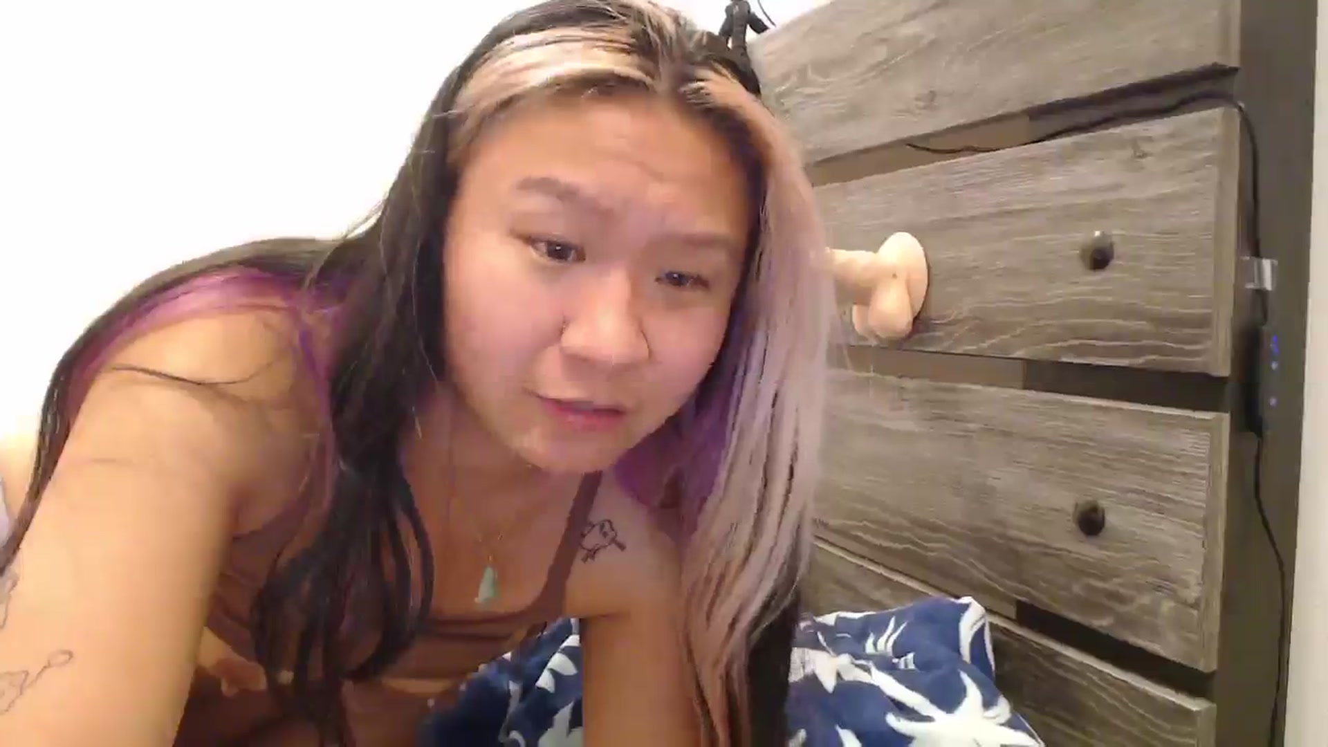 Gallery image thumbnail from CrystalCakes's myfreecams stream on, 11/26/2025, 08:23 image 7 of 20