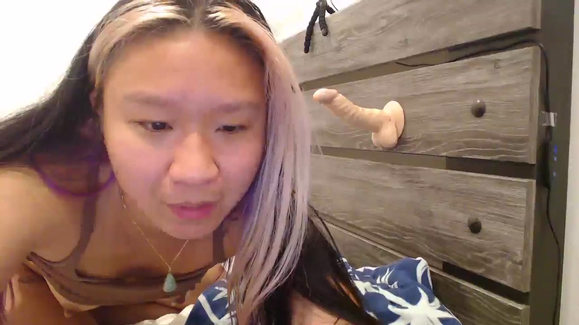 Gallery image thumbnail from CrystalCakes's myfreecams stream on, 11/26/2025, 08:23 image 9 of 20
