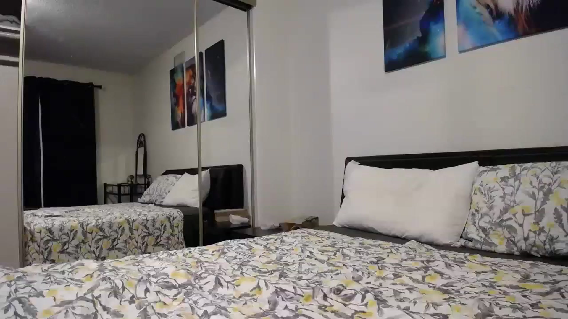 Gallery image thumbnail from CrystalLake's myfreecams stream on, 10/22/2023, 09:27 image 1 of 20