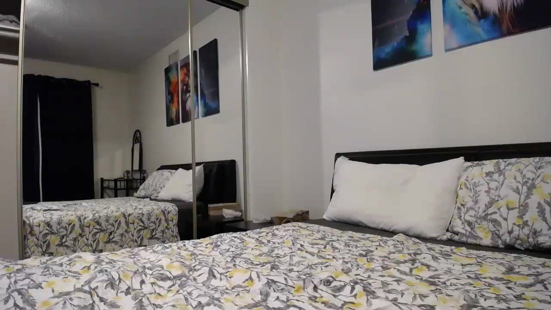 Gallery image thumbnail from CrystalLake's myfreecams stream on, 10/22/2023, 09:27 image 3 of 20