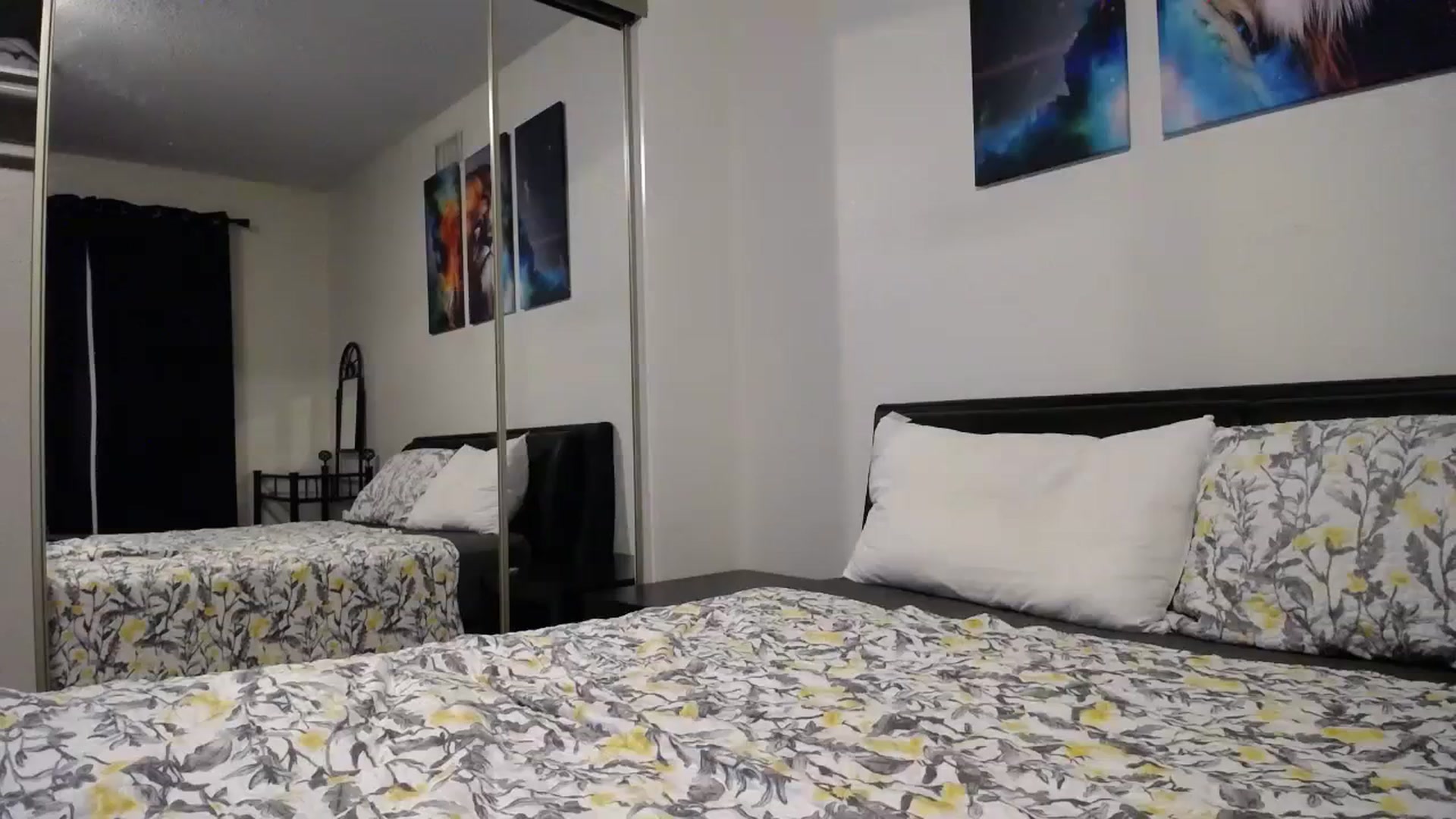 Gallery image thumbnail from CrystalLake's myfreecams stream on, 10/22/2023, 09:27 image 12 of 20