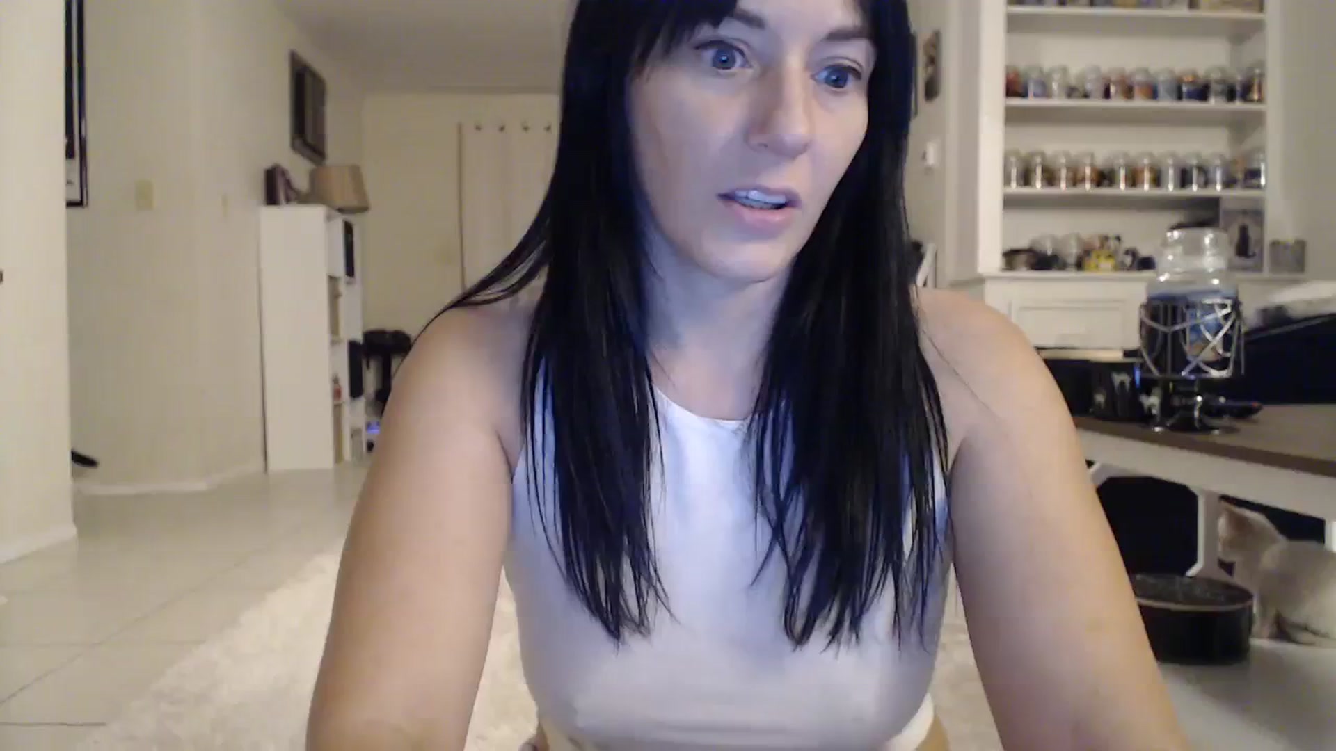 Gallery image thumbnail from CrystalLake's myfreecams stream on, 10/26/2023, 08:15 image 1 of 20