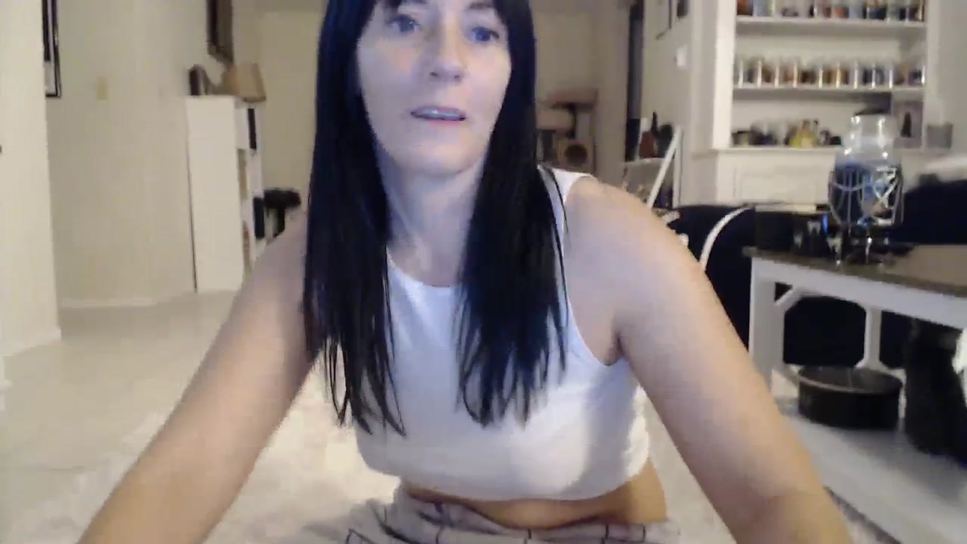 Gallery image thumbnail from CrystalLake's myfreecams stream on, 10/26/2023, 08:15 image 11 of 20