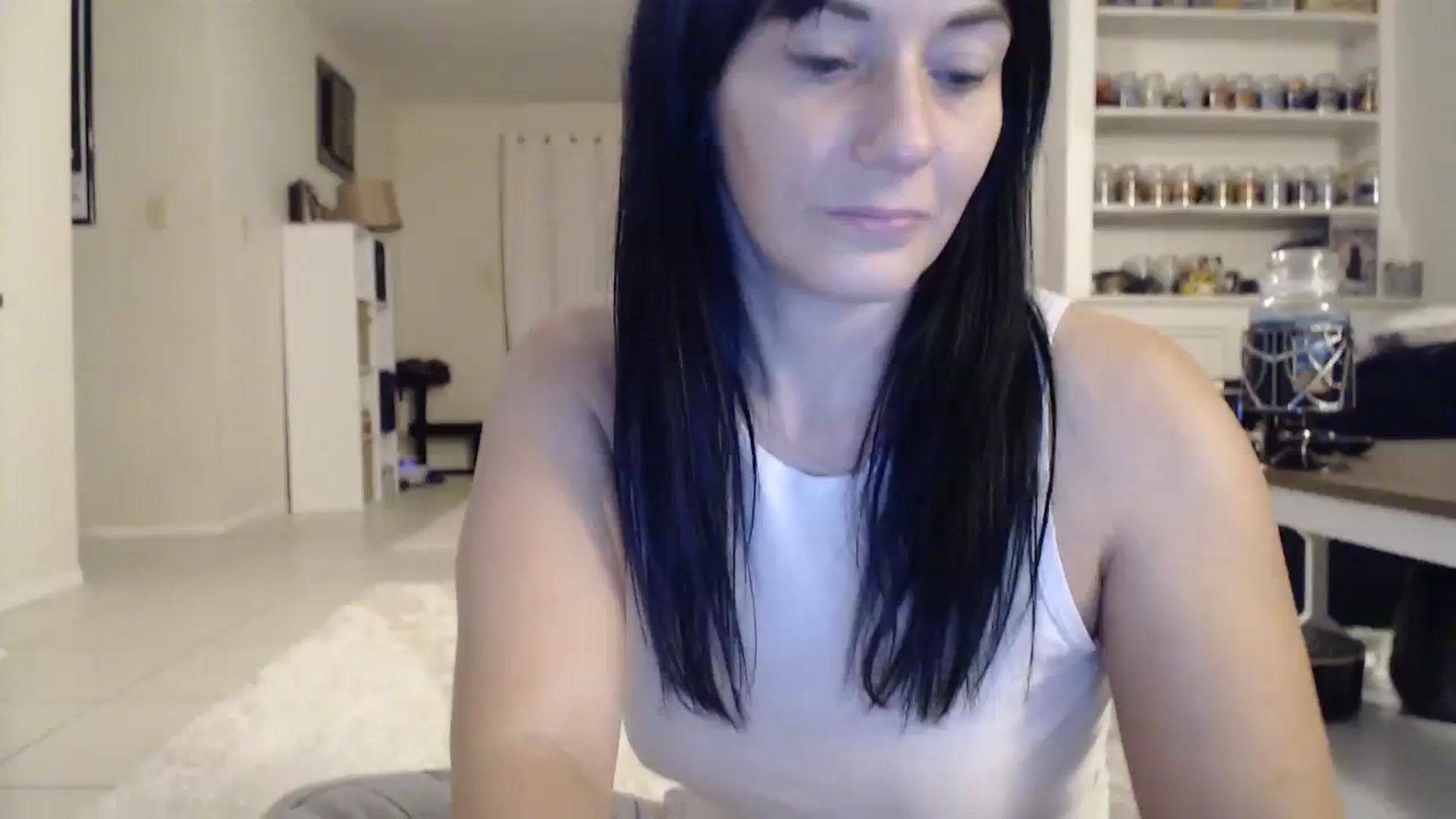 Gallery image thumbnail from CrystalLake's myfreecams stream on, 10/26/2023, 08:15 image 6 of 20