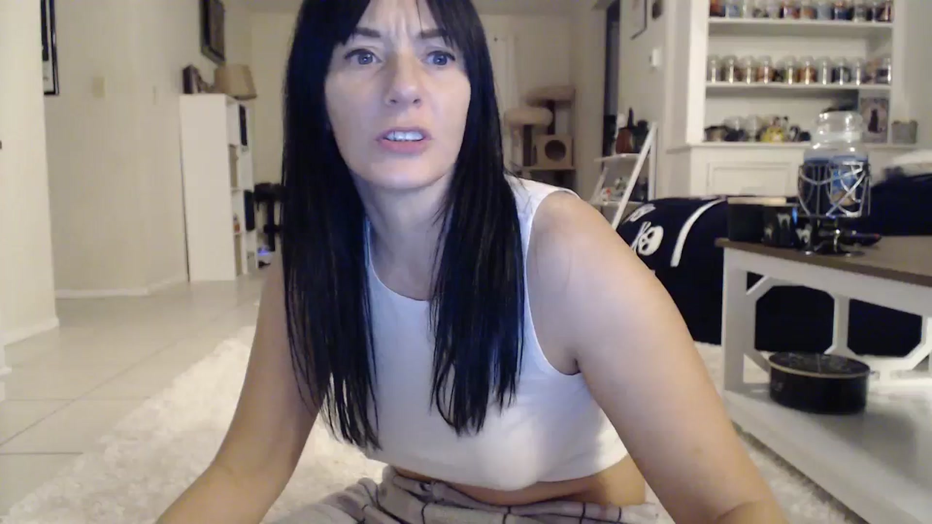 Gallery image thumbnail from CrystalLake's myfreecams stream on, 10/26/2023, 08:15 image 13 of 20