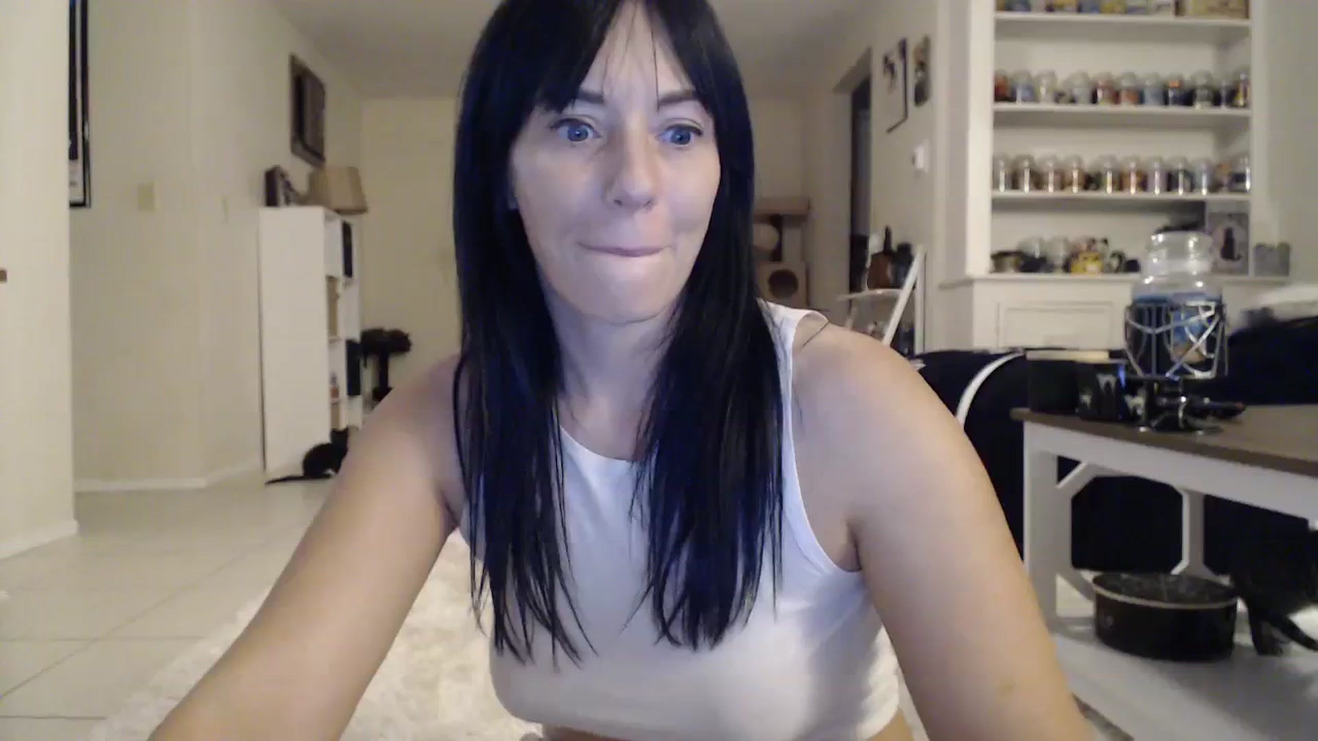 Gallery image thumbnail from CrystalLake's myfreecams stream on, 10/26/2023, 08:15 image 9 of 20