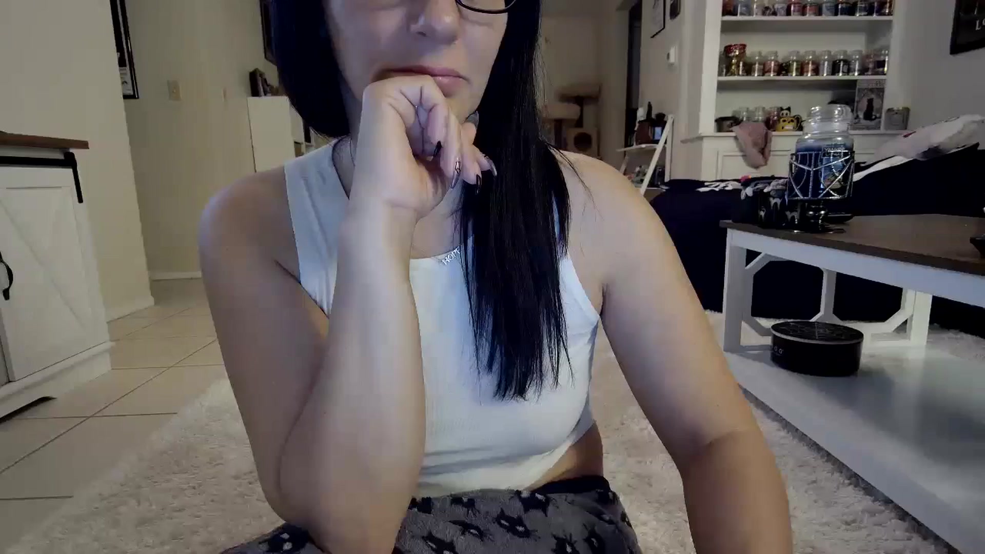 Gallery image thumbnail from CrystalLake's myfreecams stream on, 10/31/2023, 09:26 image 15 of 20