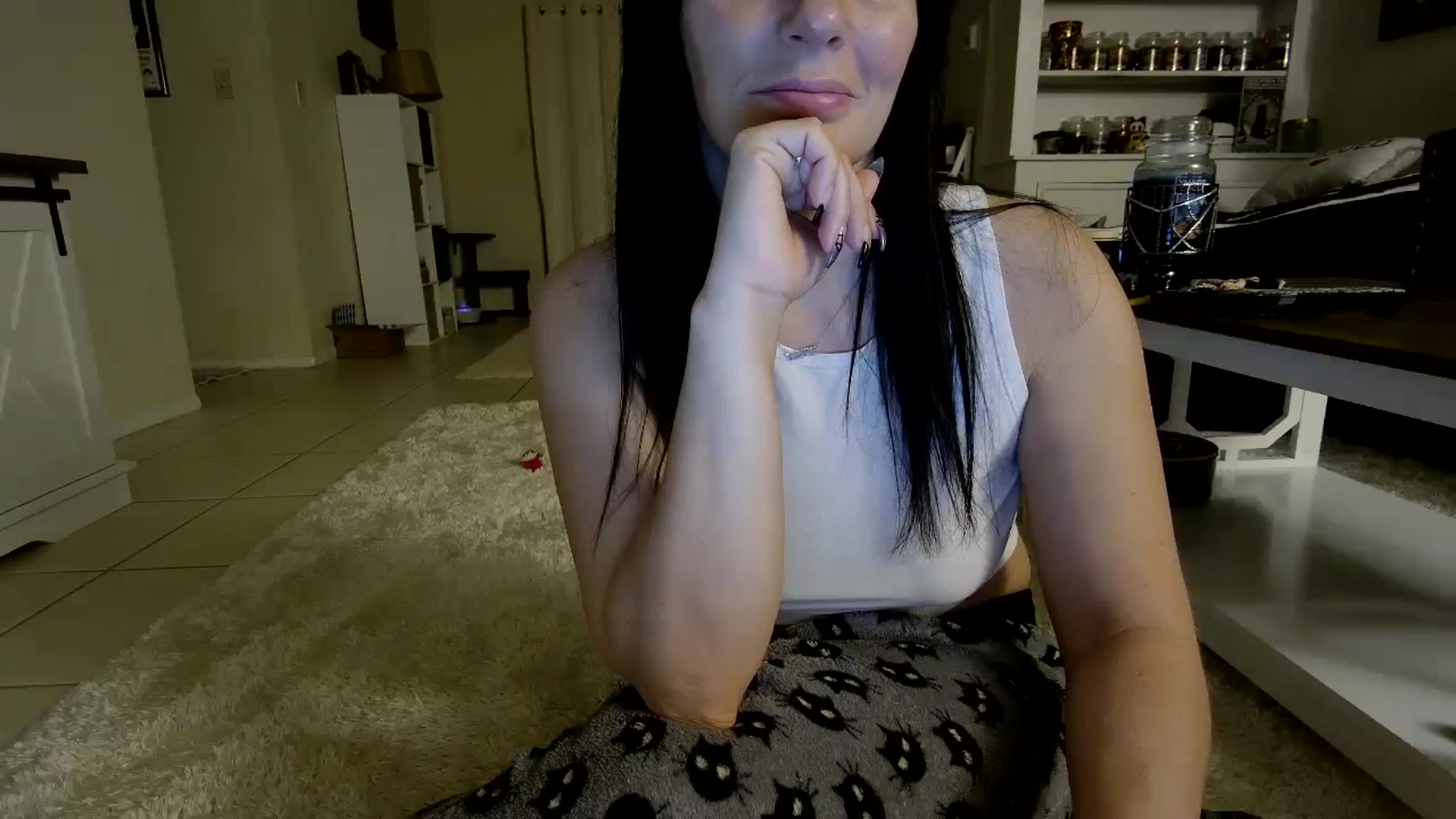 Gallery image thumbnail from CrystalLake's myfreecams stream on, 11/02/2023, 09:06 image 13 of 20