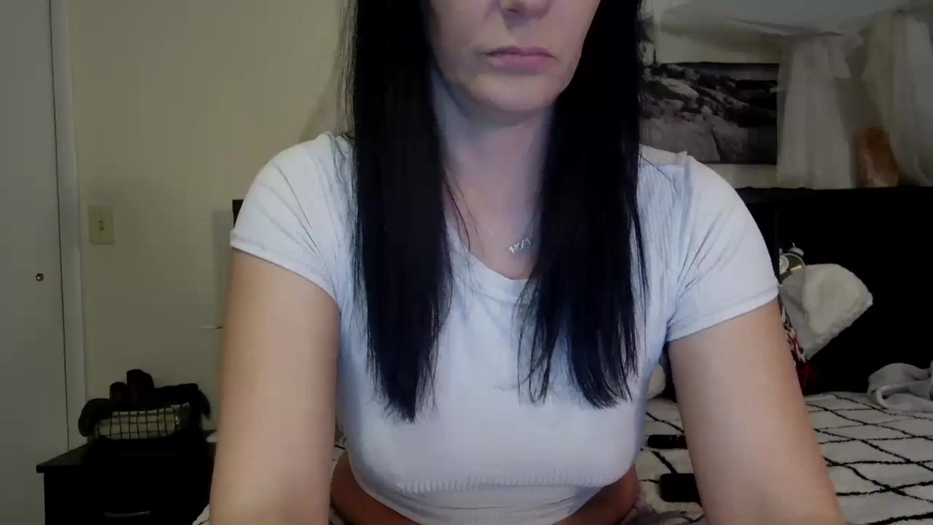 Gallery image thumbnail from CrystalLake's myfreecams stream on, 11/13/2023, 11:12 image 16 of 20