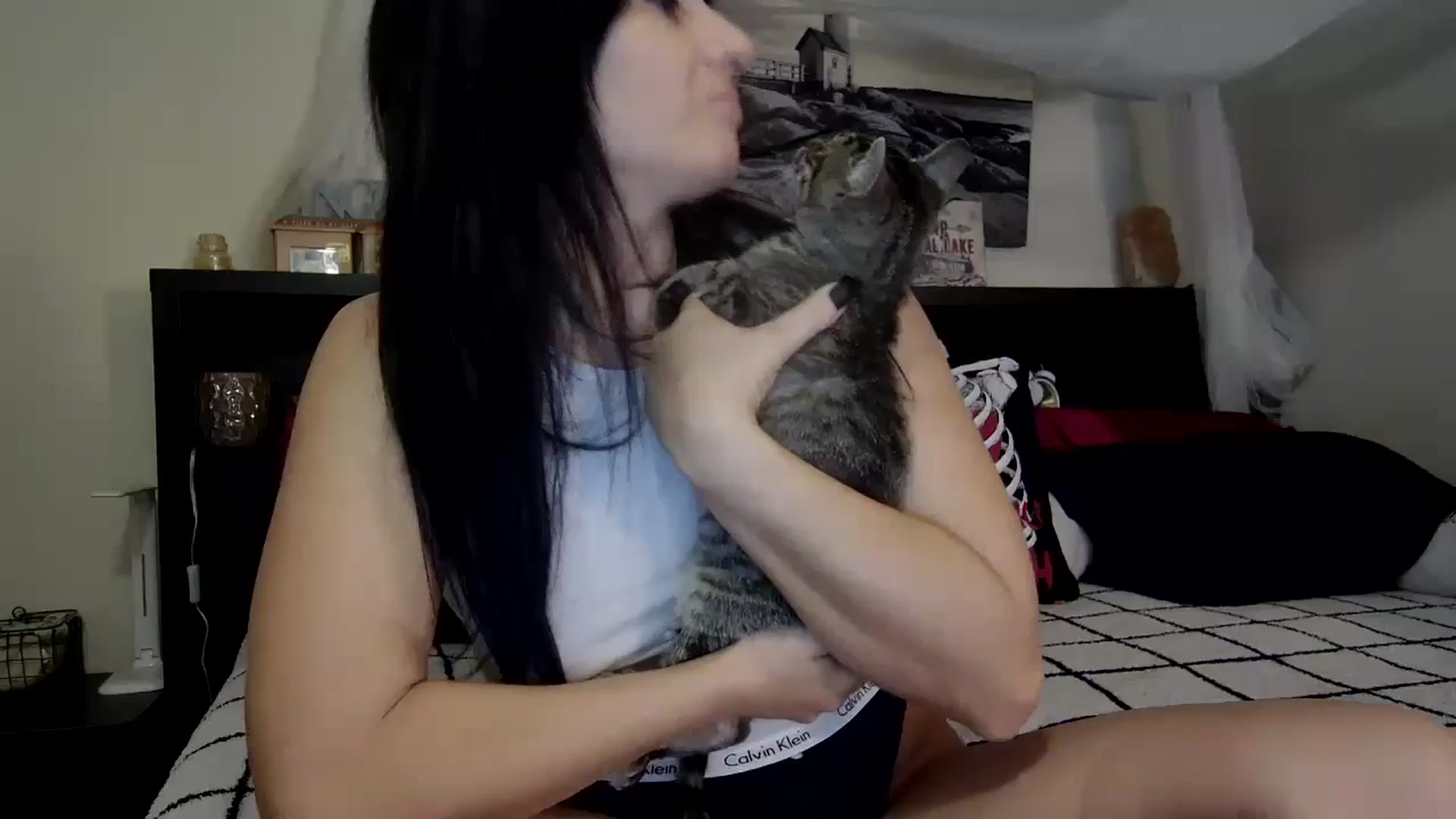 Gallery image thumbnail from CrystalLake's myfreecams stream on, 11/20/2023, 10:40 image 1 of 20