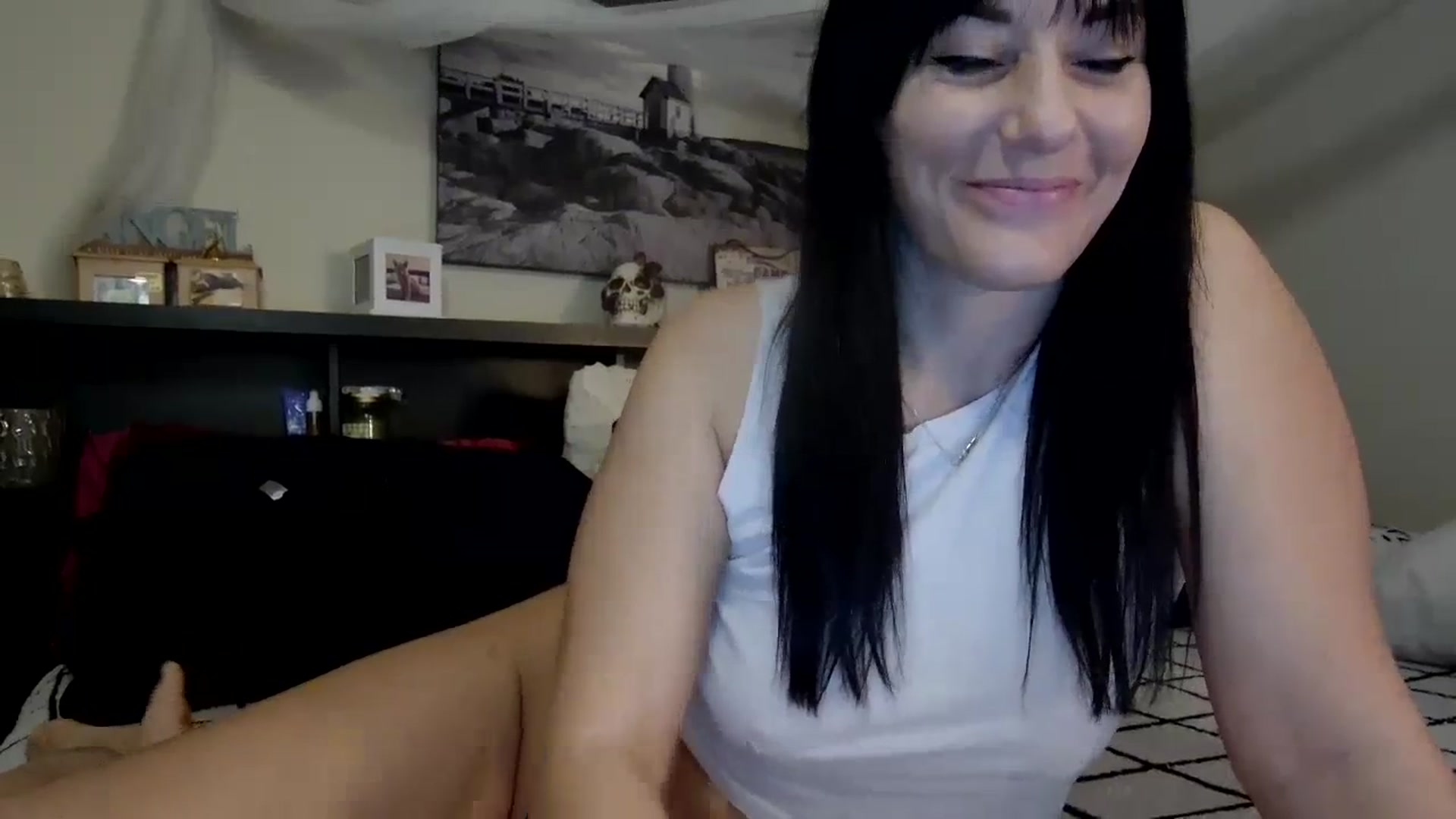 Gallery image thumbnail from CrystalLake's myfreecams stream on, 11/20/2023, 10:40 image 5 of 20