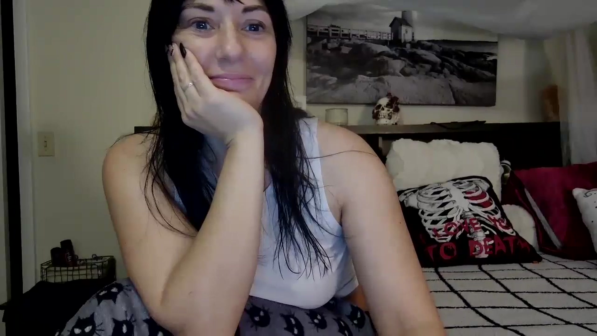 Gallery image thumbnail from CrystalLake's myfreecams stream on, 11/23/2023, 10:18 image 2 of 20